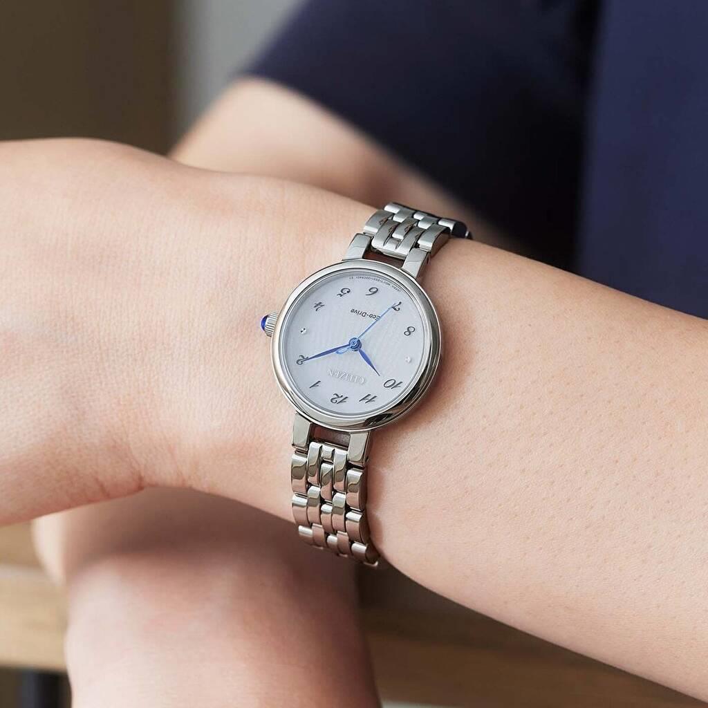 CITIZEN EM0990-81A