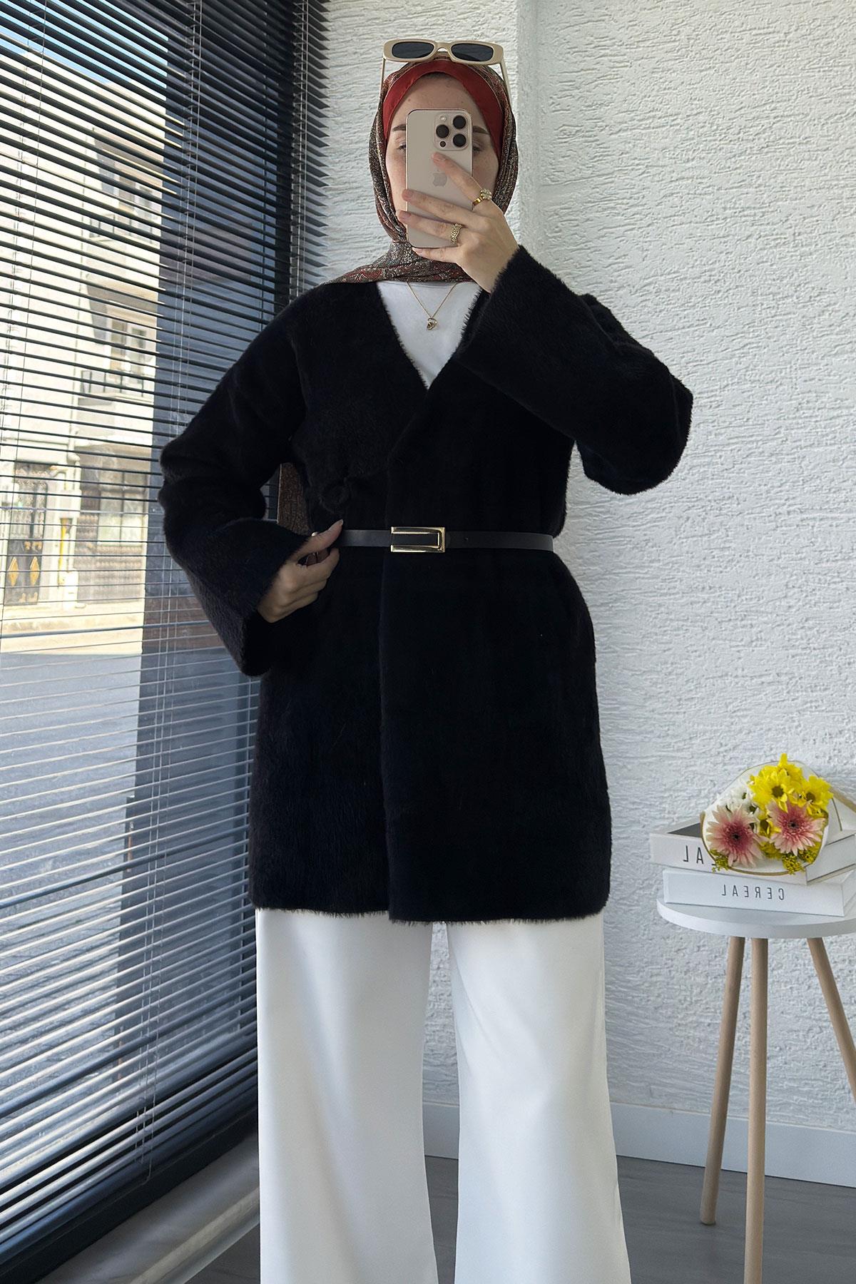 Anvelop Bağlamalı Yumoş Triko Kimono – Siyah