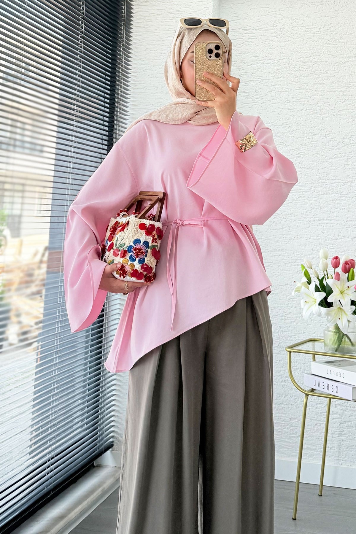 Asimetrik Kesim Volan Kol Modal Bluz – Pembe