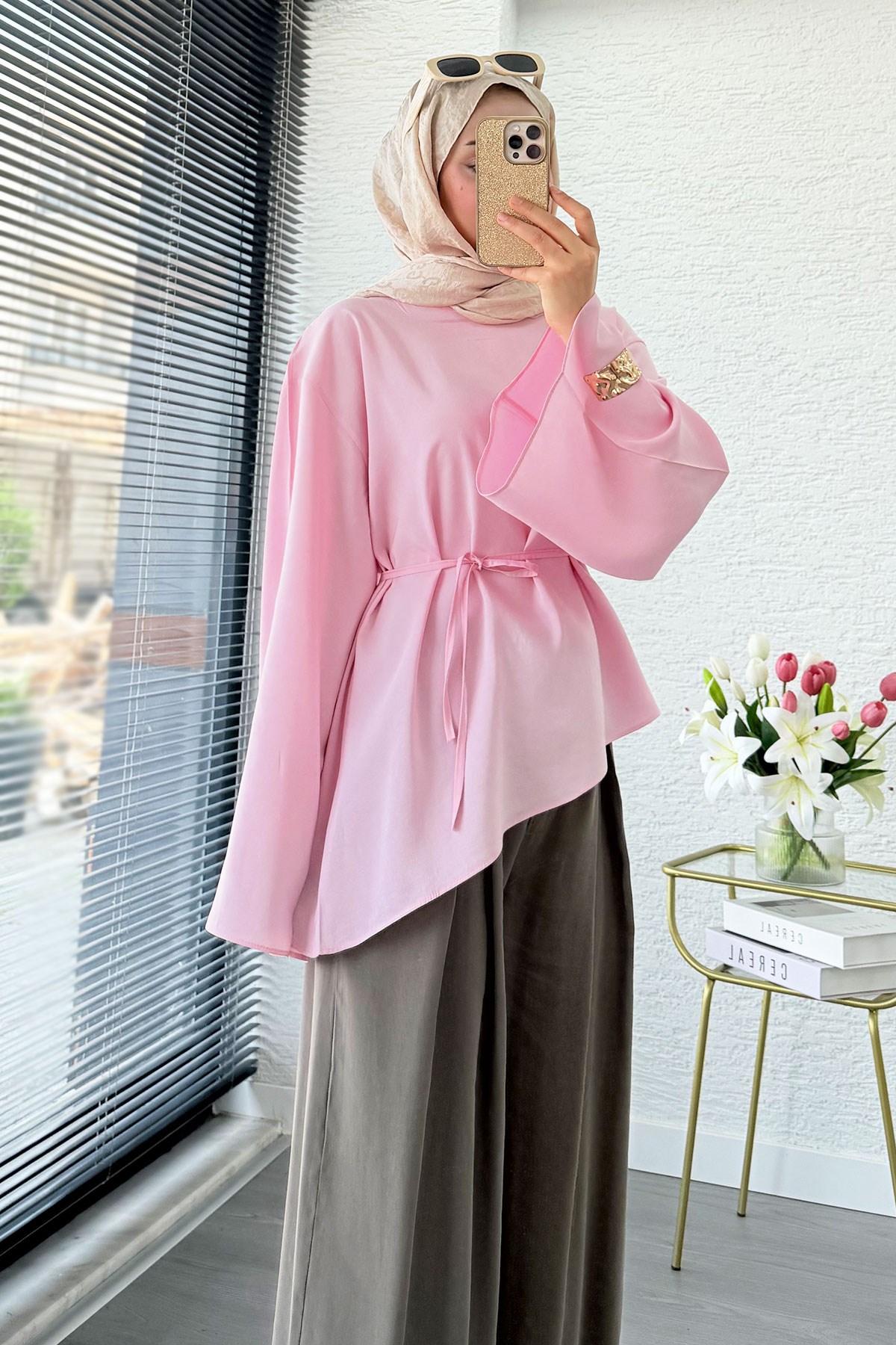 Asimetrik Kesim Volan Kol Modal Bluz – Pembe