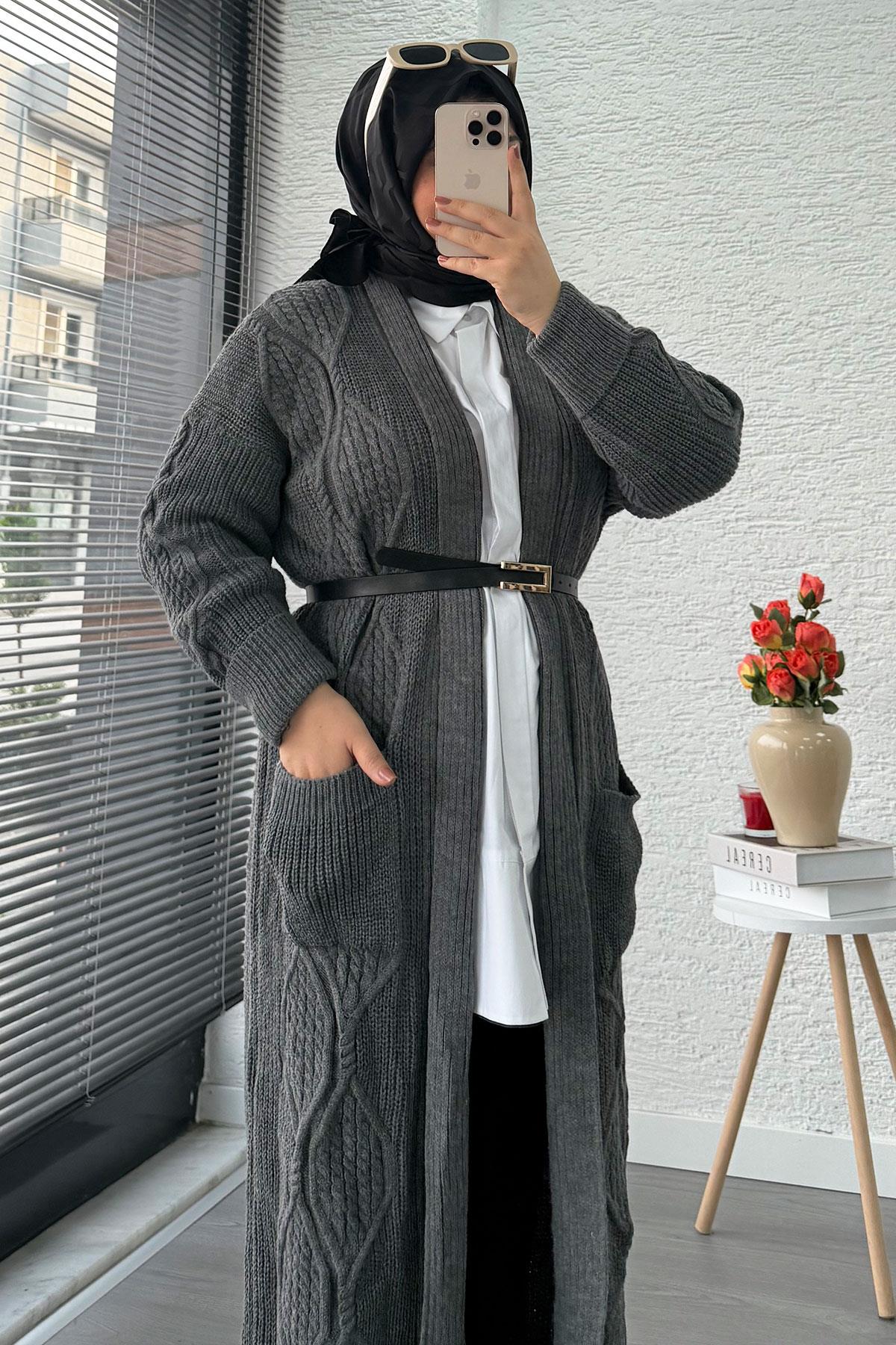 Baklava Desen Uzun Triko Kadın Hırka – Antrasit