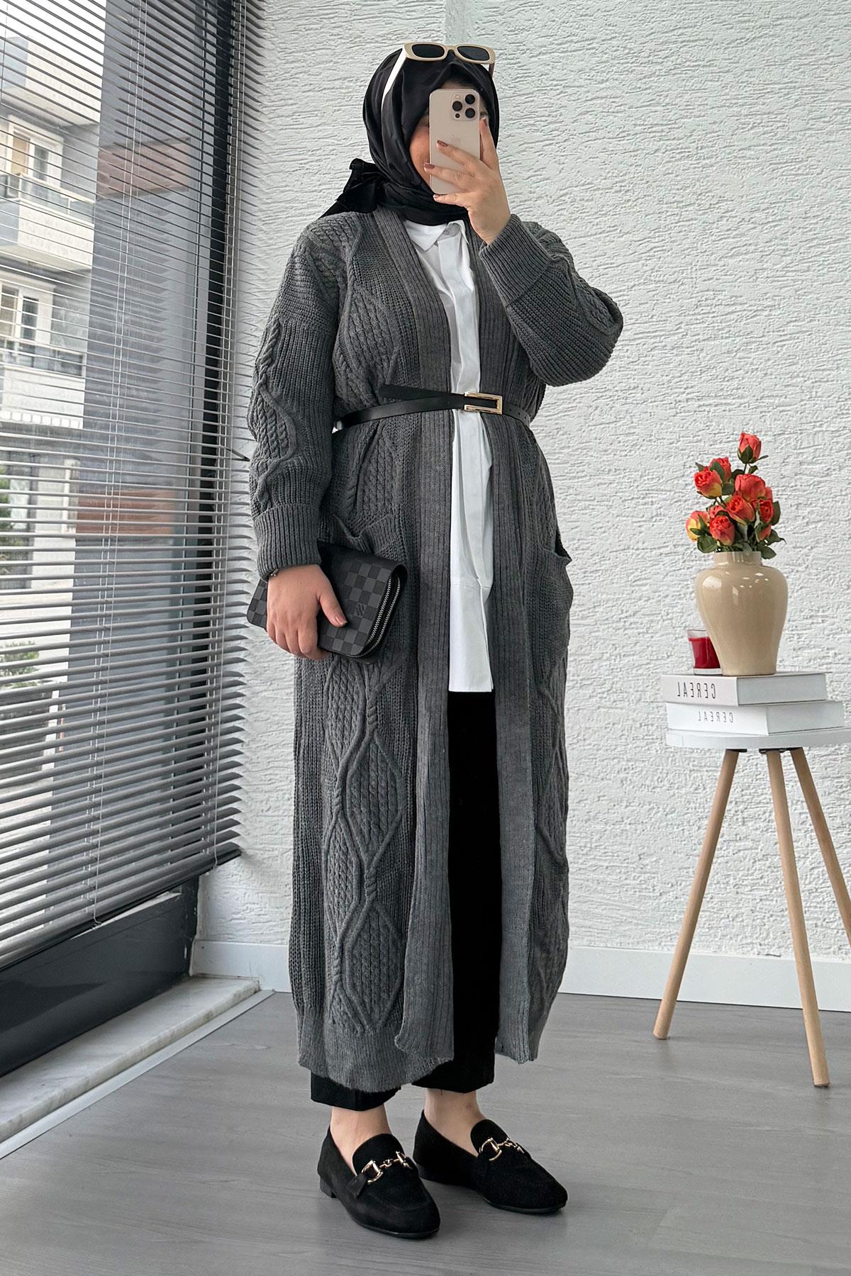 Baklava Desen Uzun Triko Kadın Hırka – Antrasit