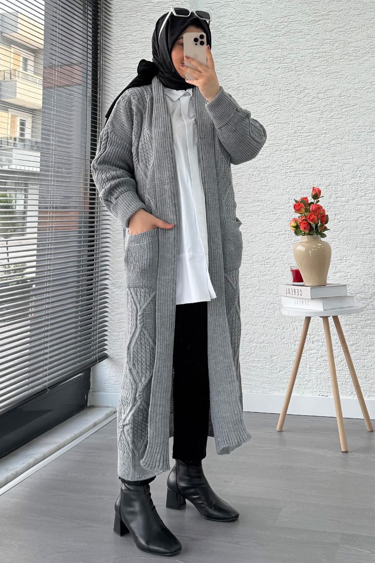 Baklava Desen Uzun Triko Kadın Hırka – Gri