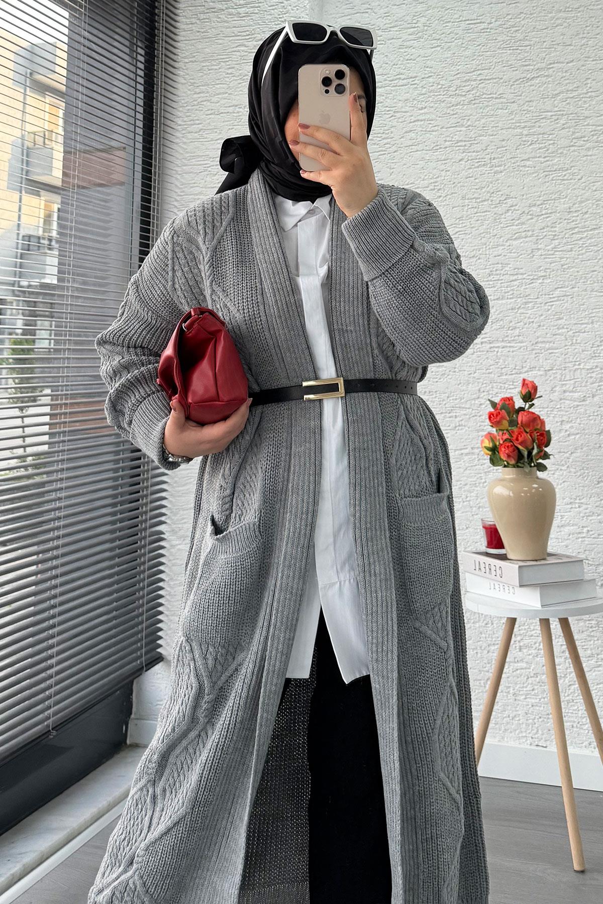 Baklava Desen Uzun Triko Kadın Hırka – Gri