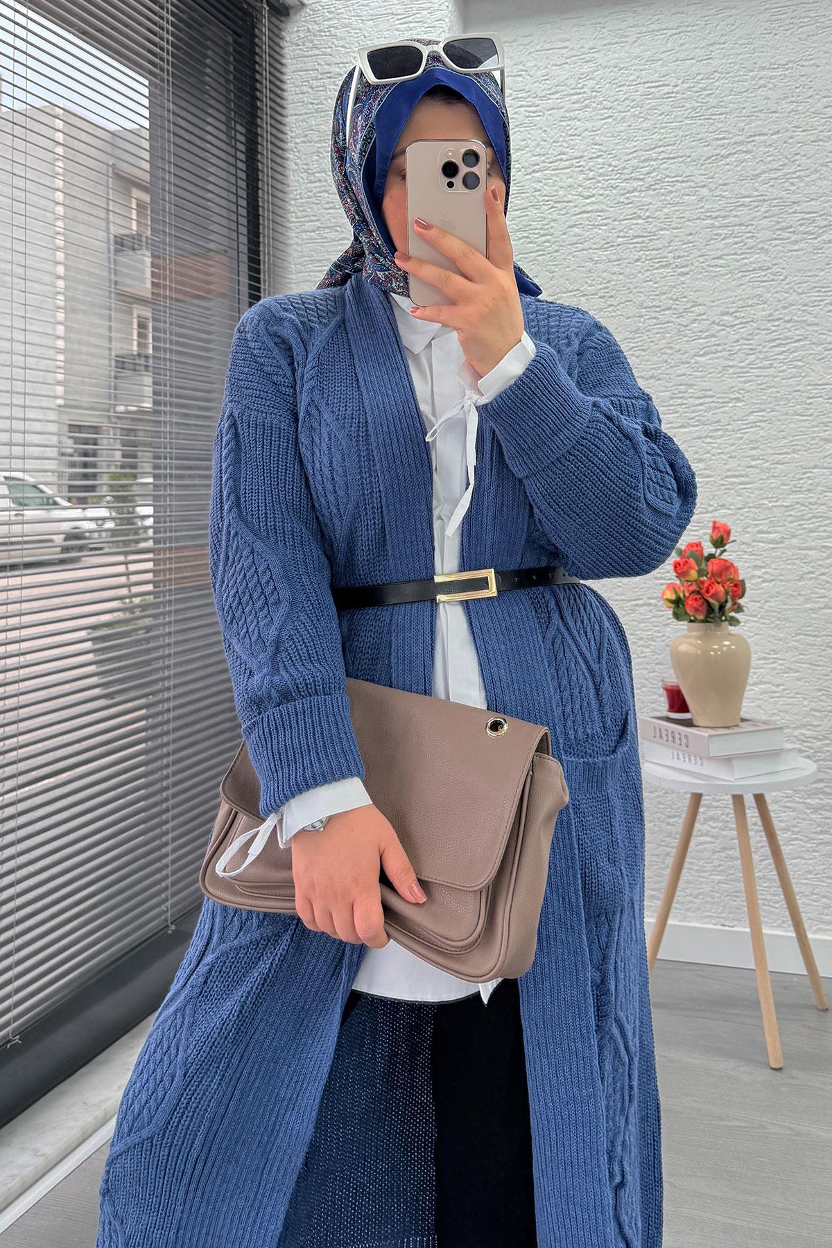 Baklava Desen Uzun Triko Kadın Hırka – İndigo