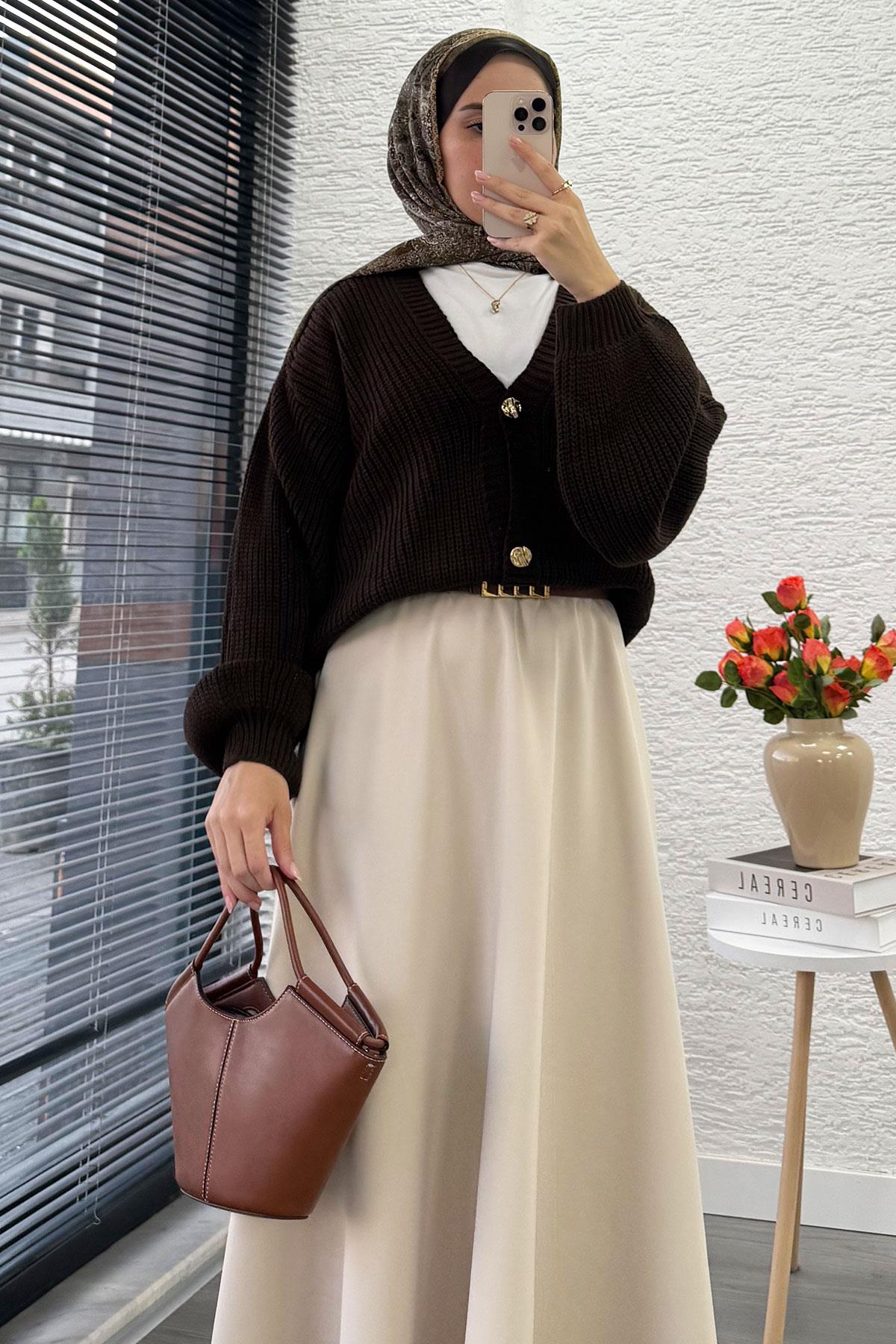 Balon Kol Gold Düğmeli Triko Hırka – Kahverengi