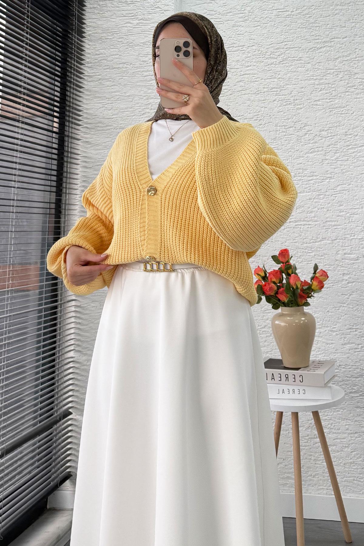 Balon Kol Gold Düğmeli Triko Hırka – Sarı