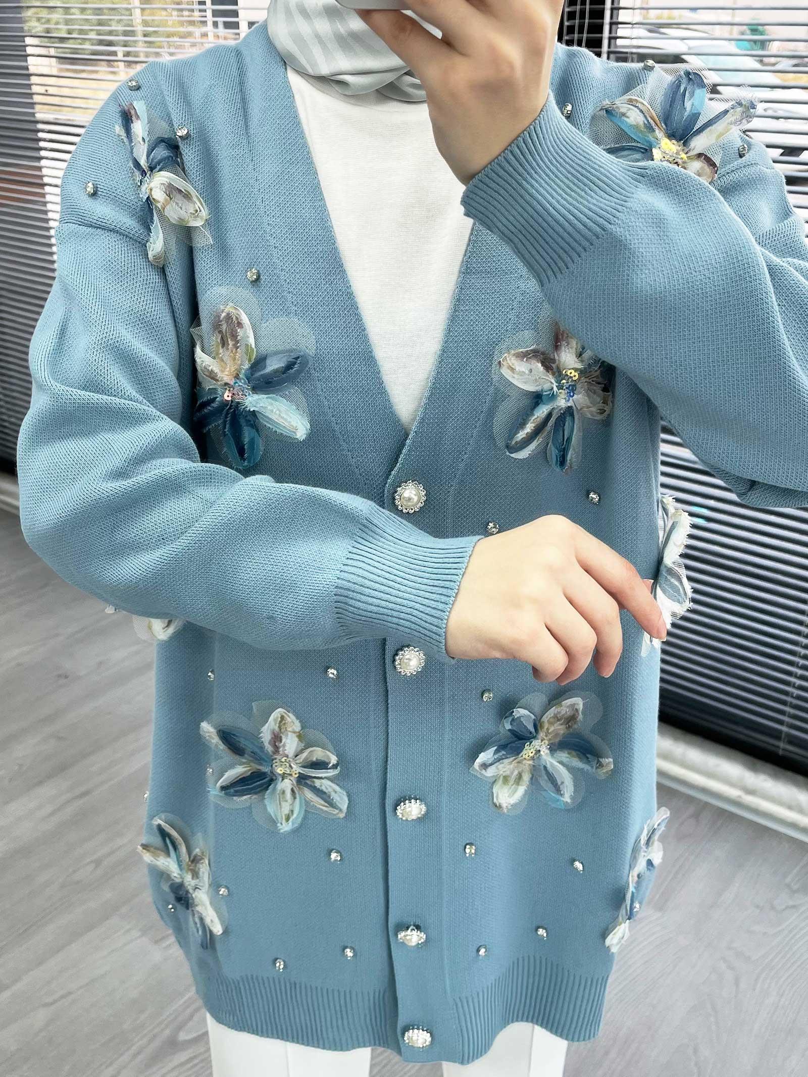 Bebe Mavi Şık Çiçek Detaylı Kadın Hırka