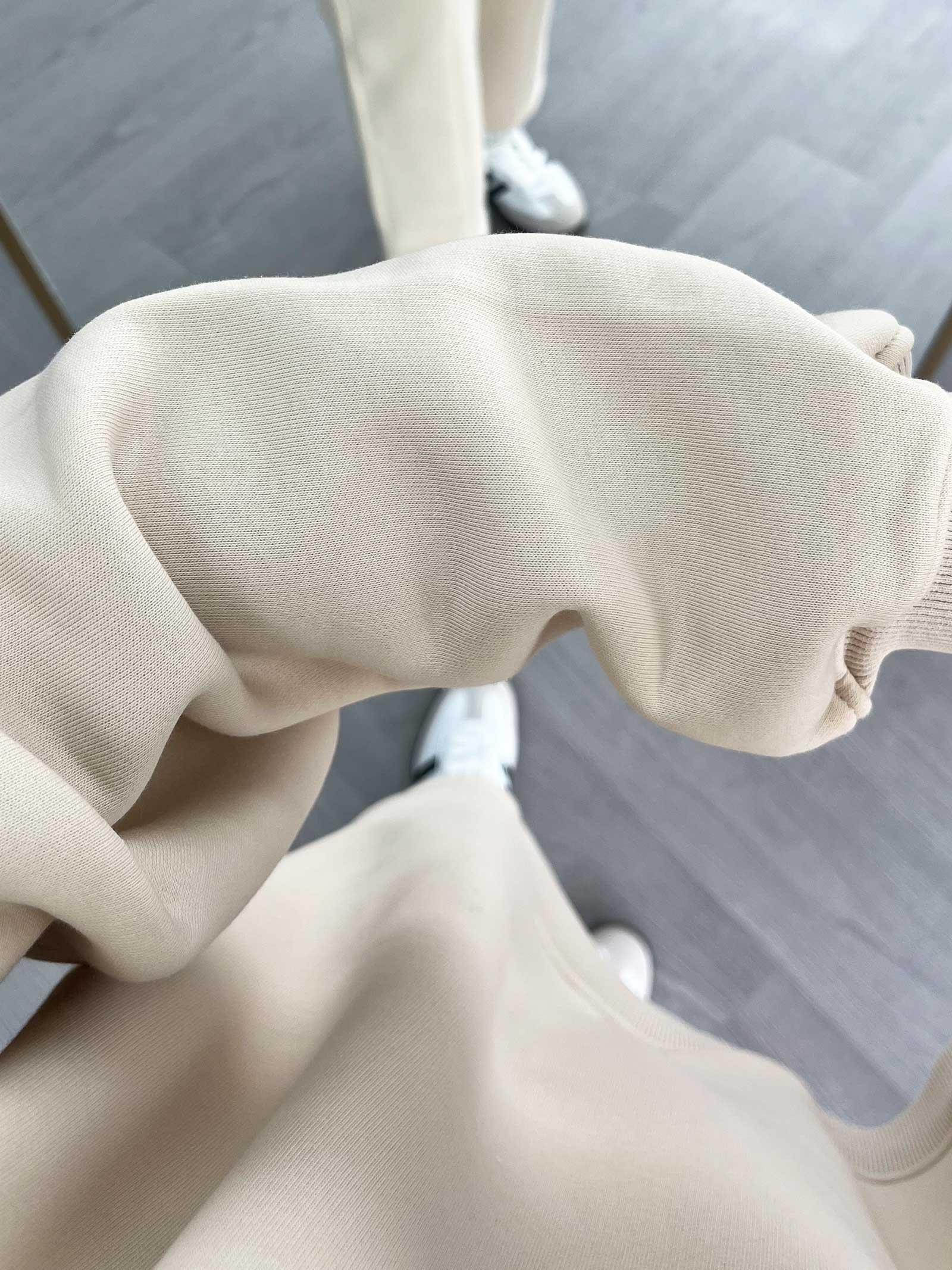 Bej Rahat ve Şık Kadın İkili Eşofman Takımı