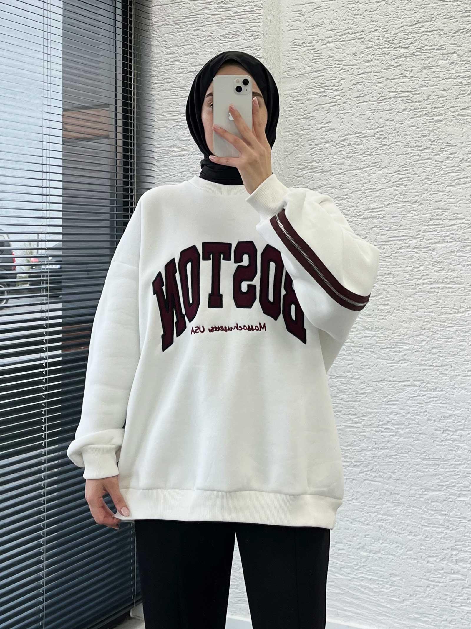 Beyaz Arka Fermuarlı Oversize Kadın Sweat