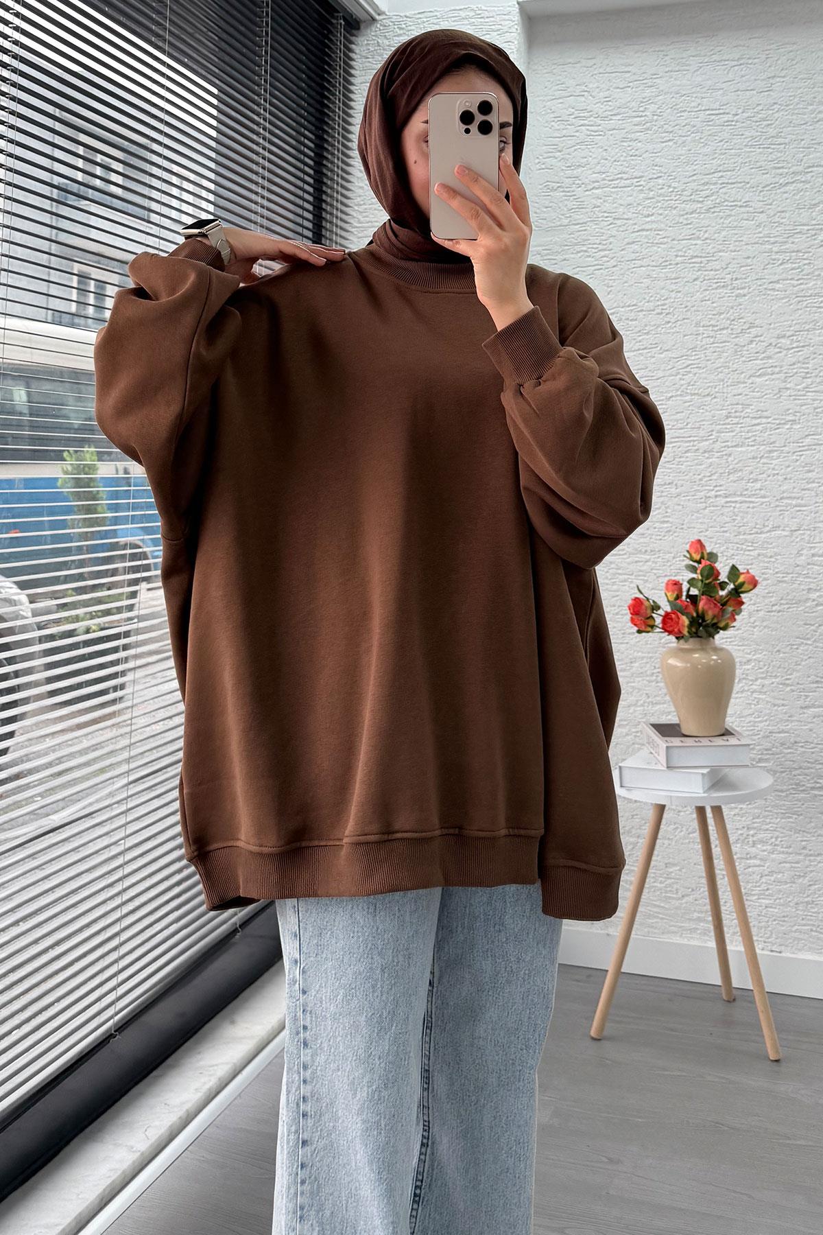 Bisiklet Yaka Oversize Kadın Sweat – Kahverengi