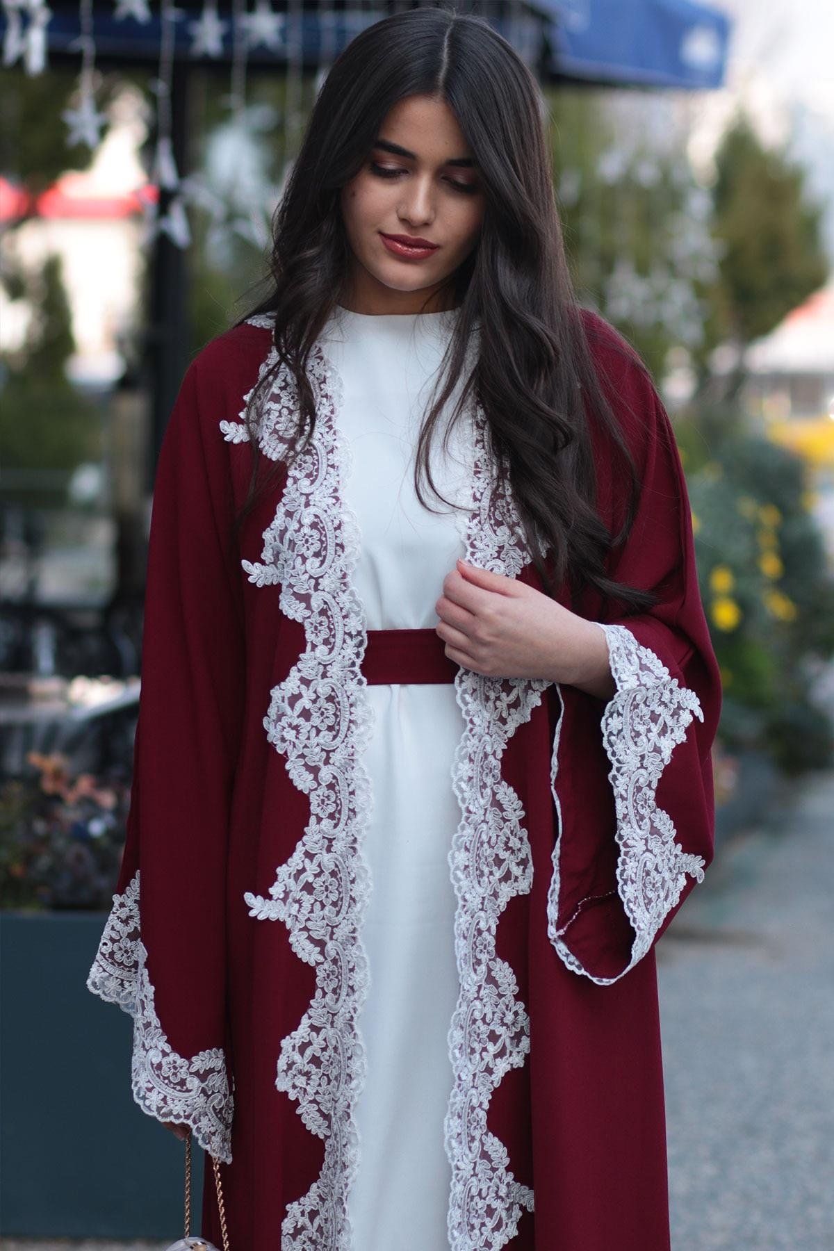 Bordo Güpür Detaylı Abaya