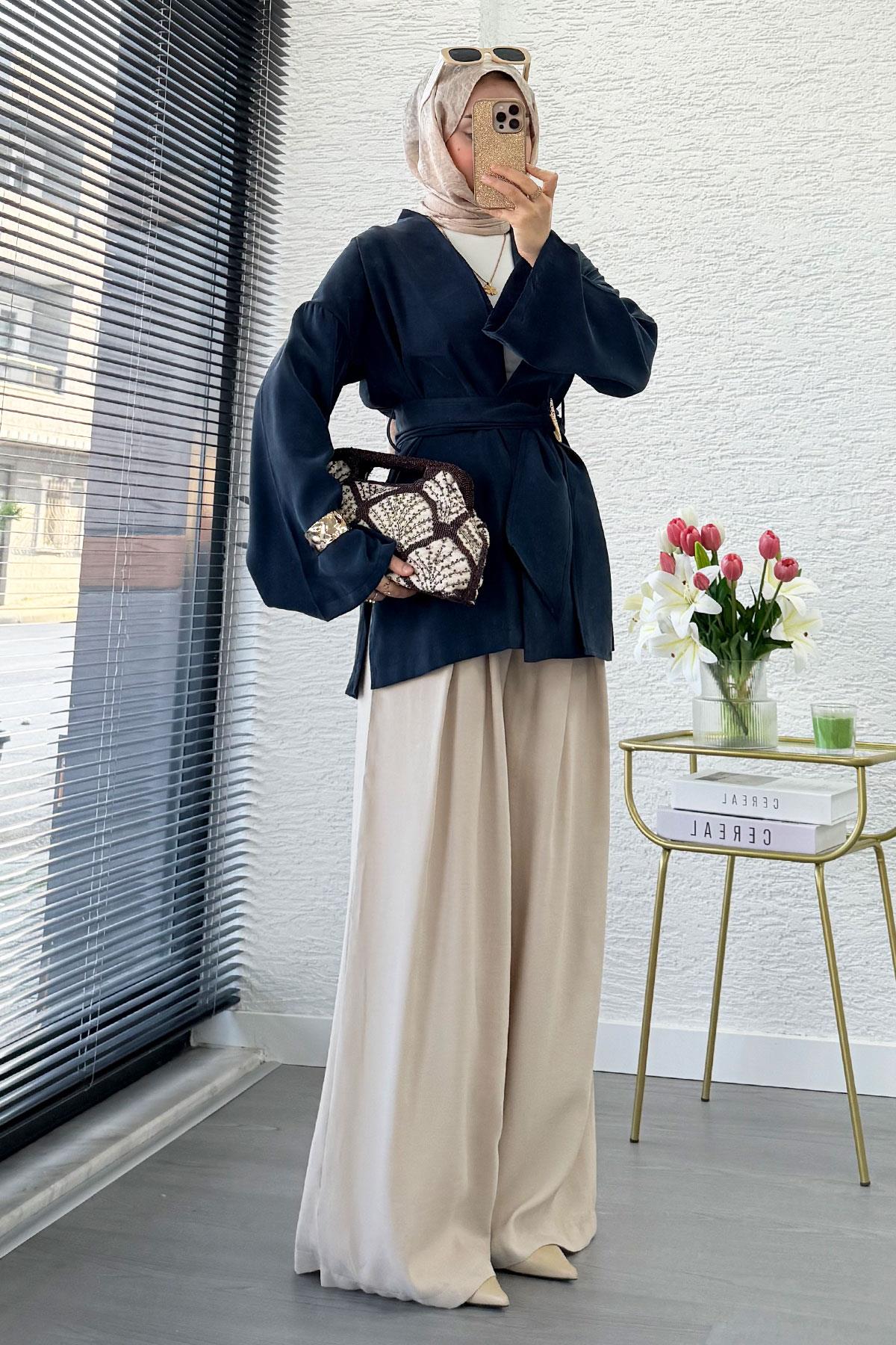 Bronş Kemerli Kruvaze Yaka Modal Kimono - Lacivert