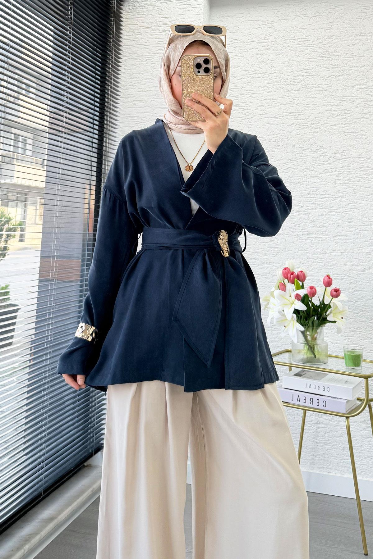 Bronş Kemerli Kruvaze Yaka Modal Kimono - Lacivert