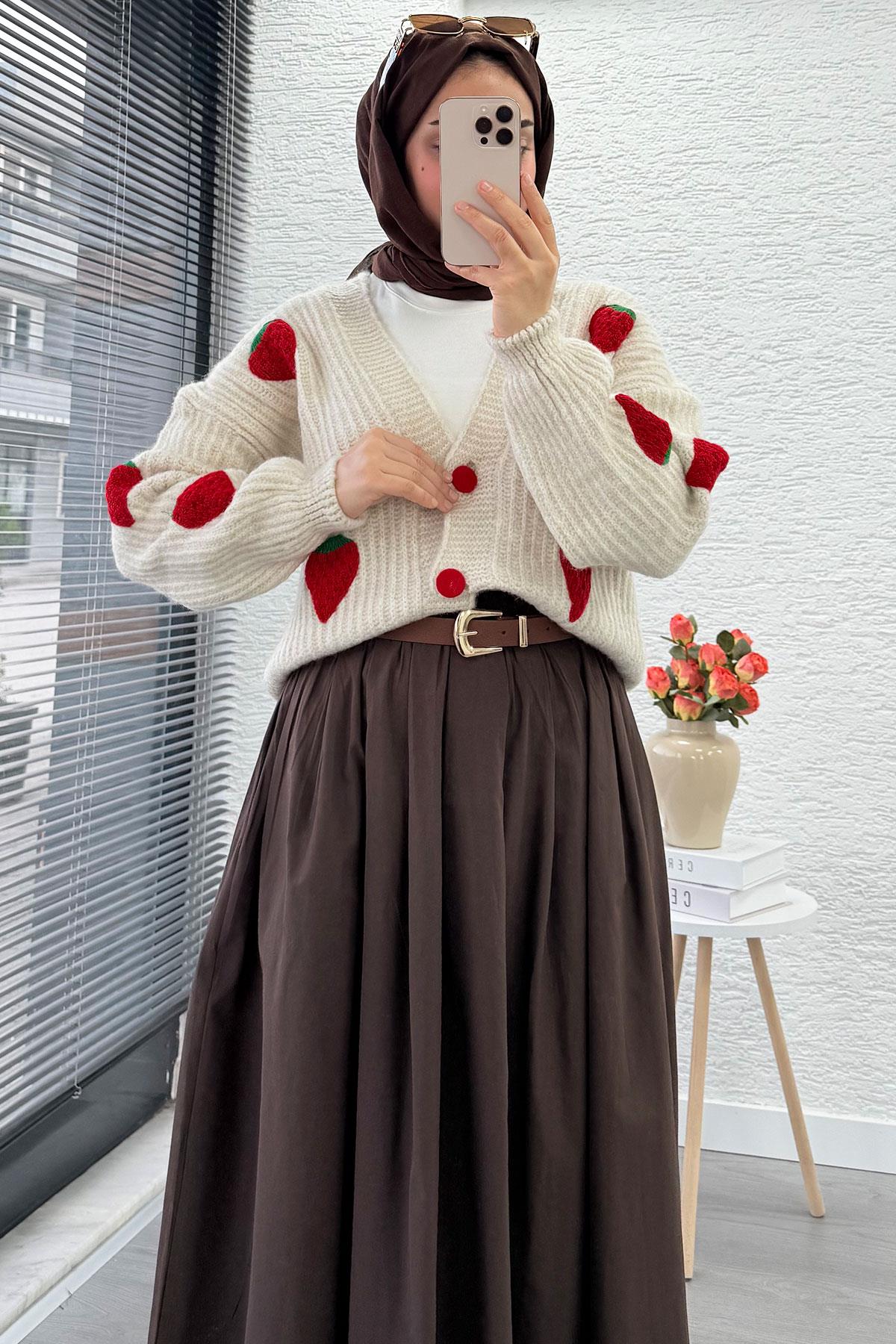 Çilek Desenli Kısa Oversize Triko Hırka – Taş