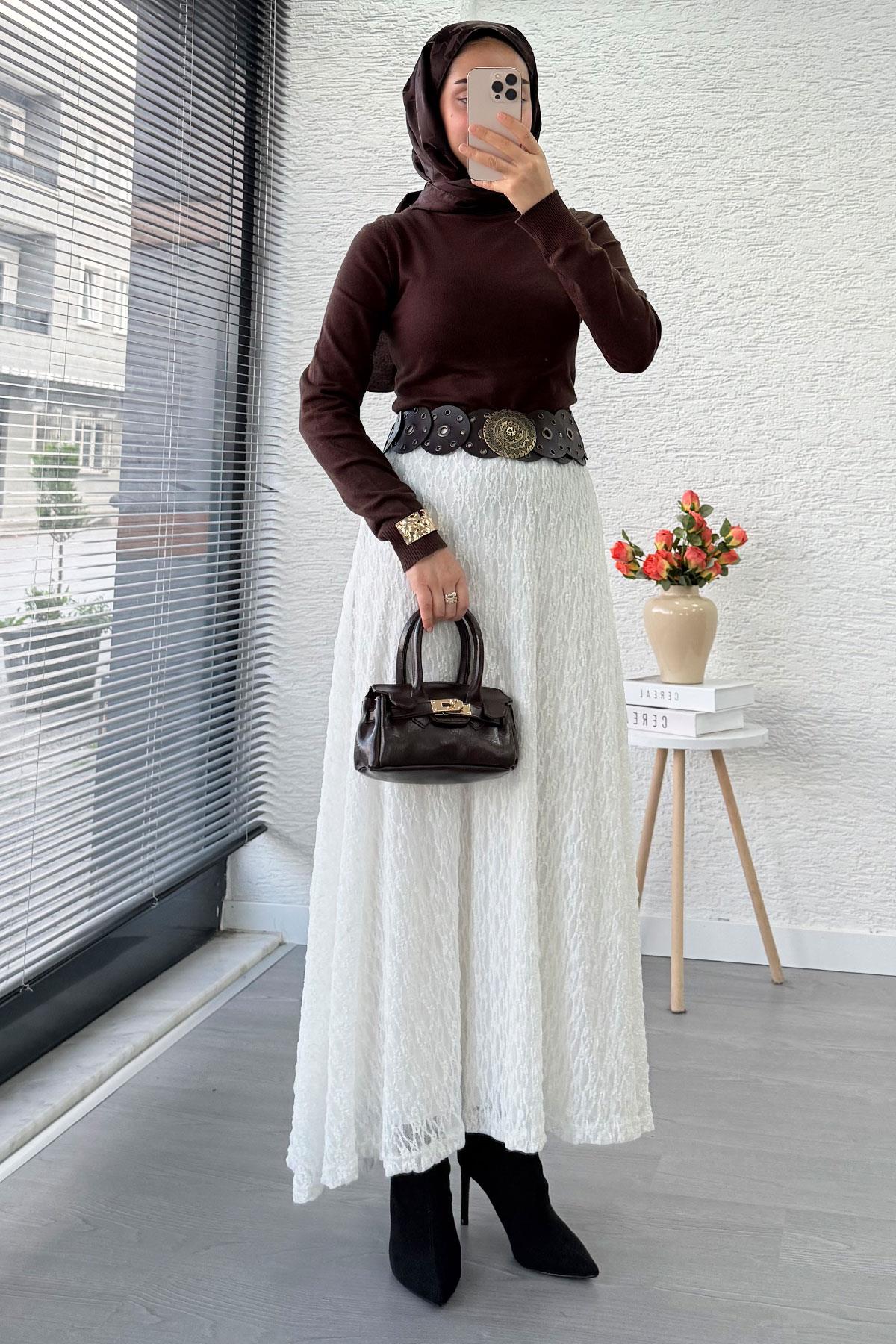 Dantel Dokulu Kloş Uzun Etek – Beyaz