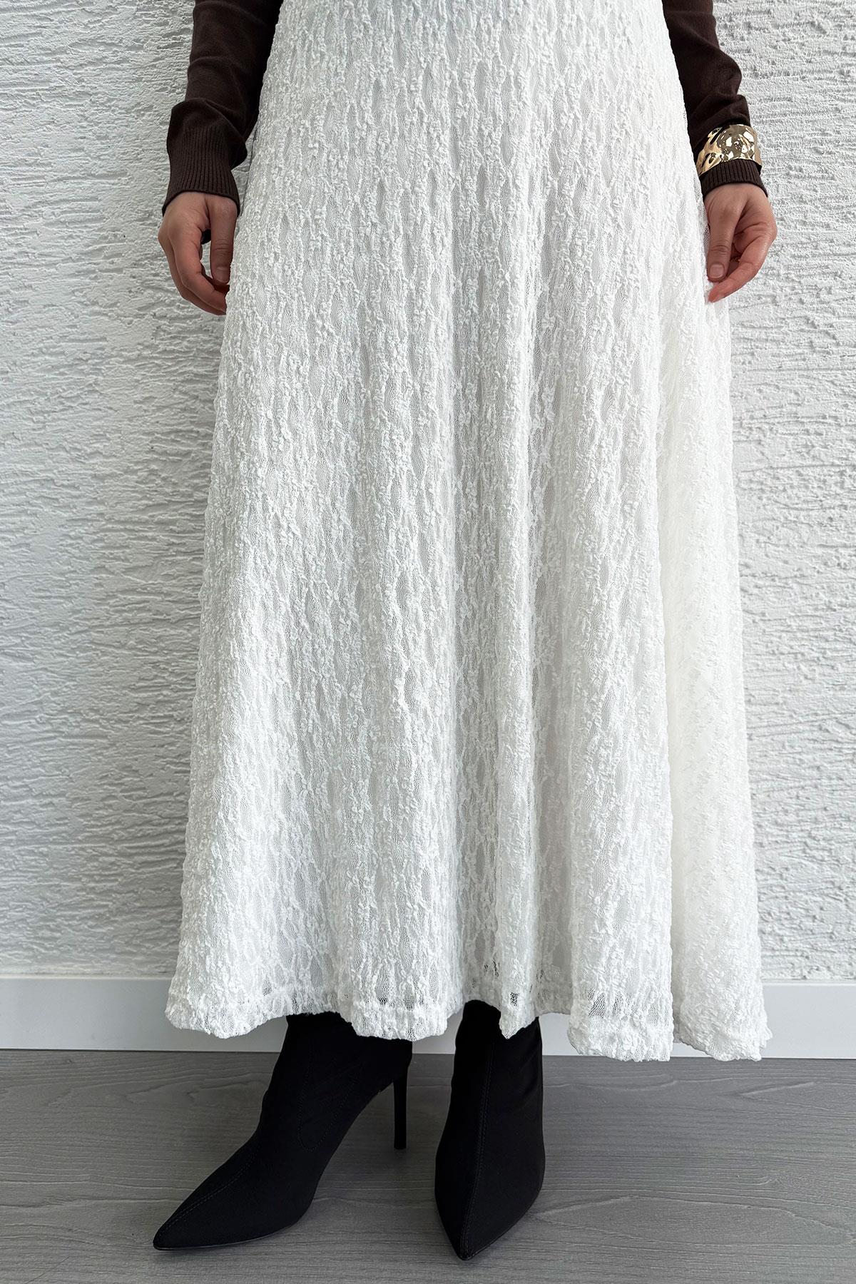 Dantel Dokulu Kloş Uzun Etek – Beyaz