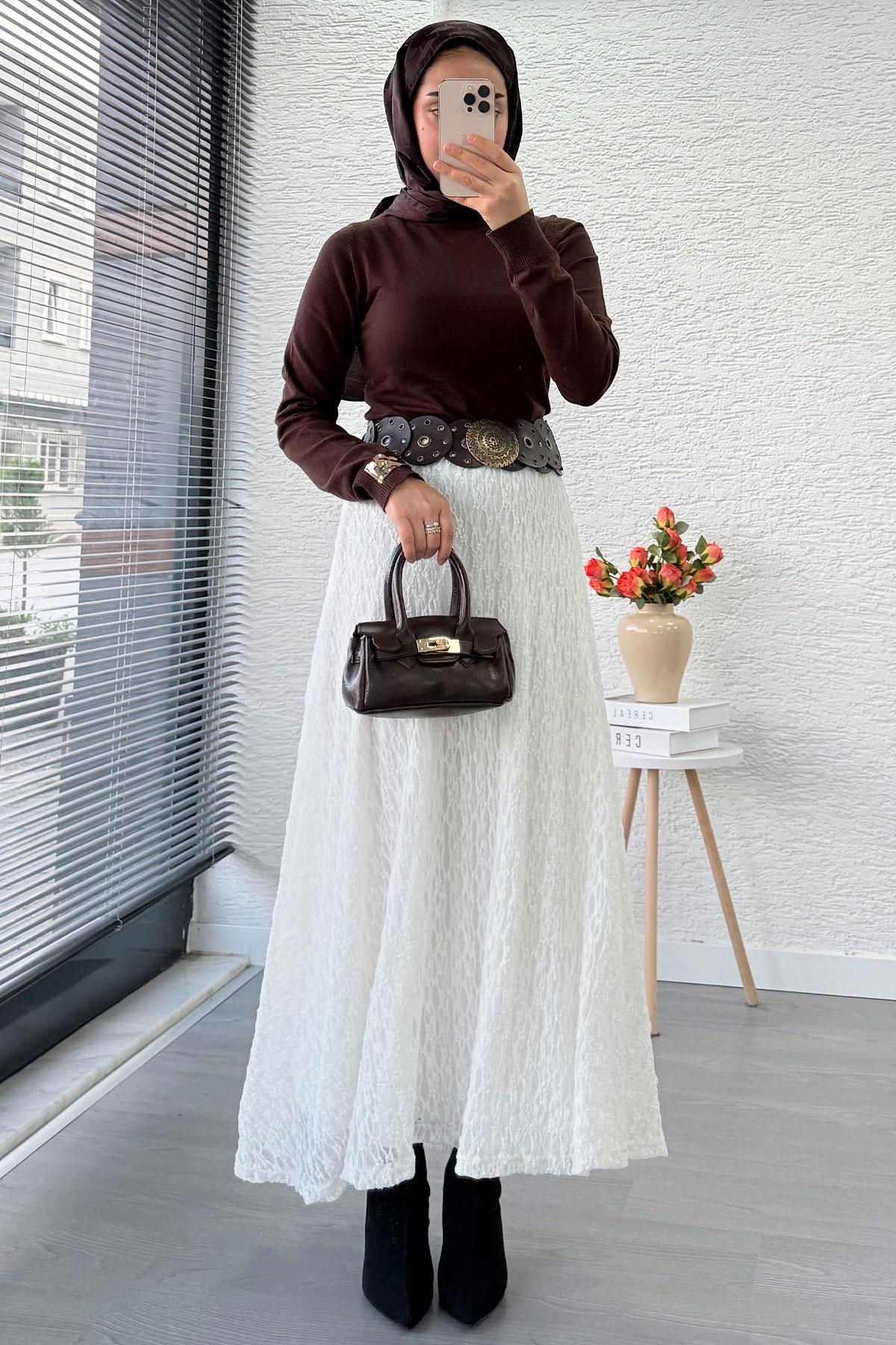 Dantel Dokulu Kloş Uzun Etek – Beyaz