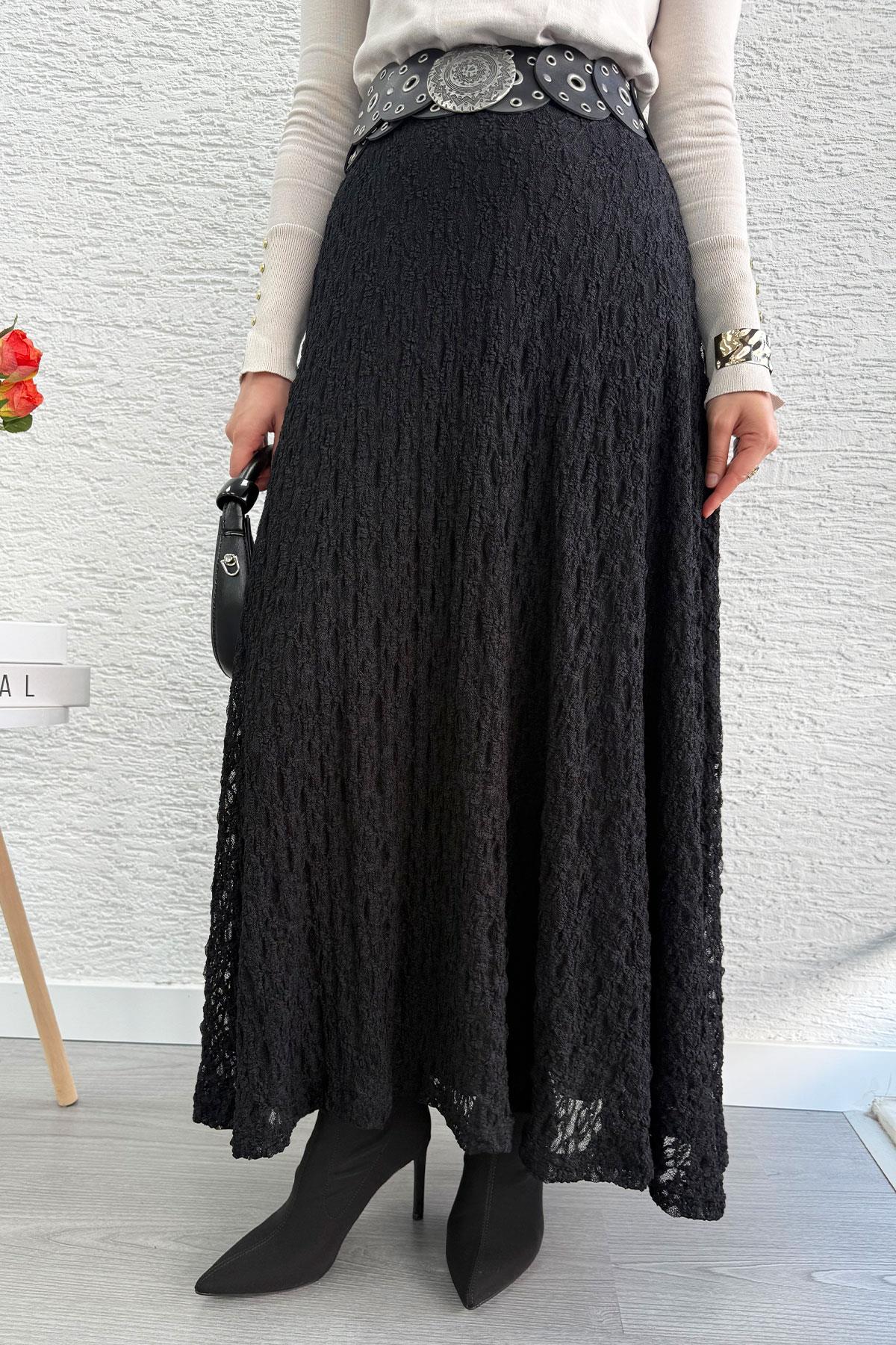 Dantel Dokulu Kloş Uzun Etek – Siyah
