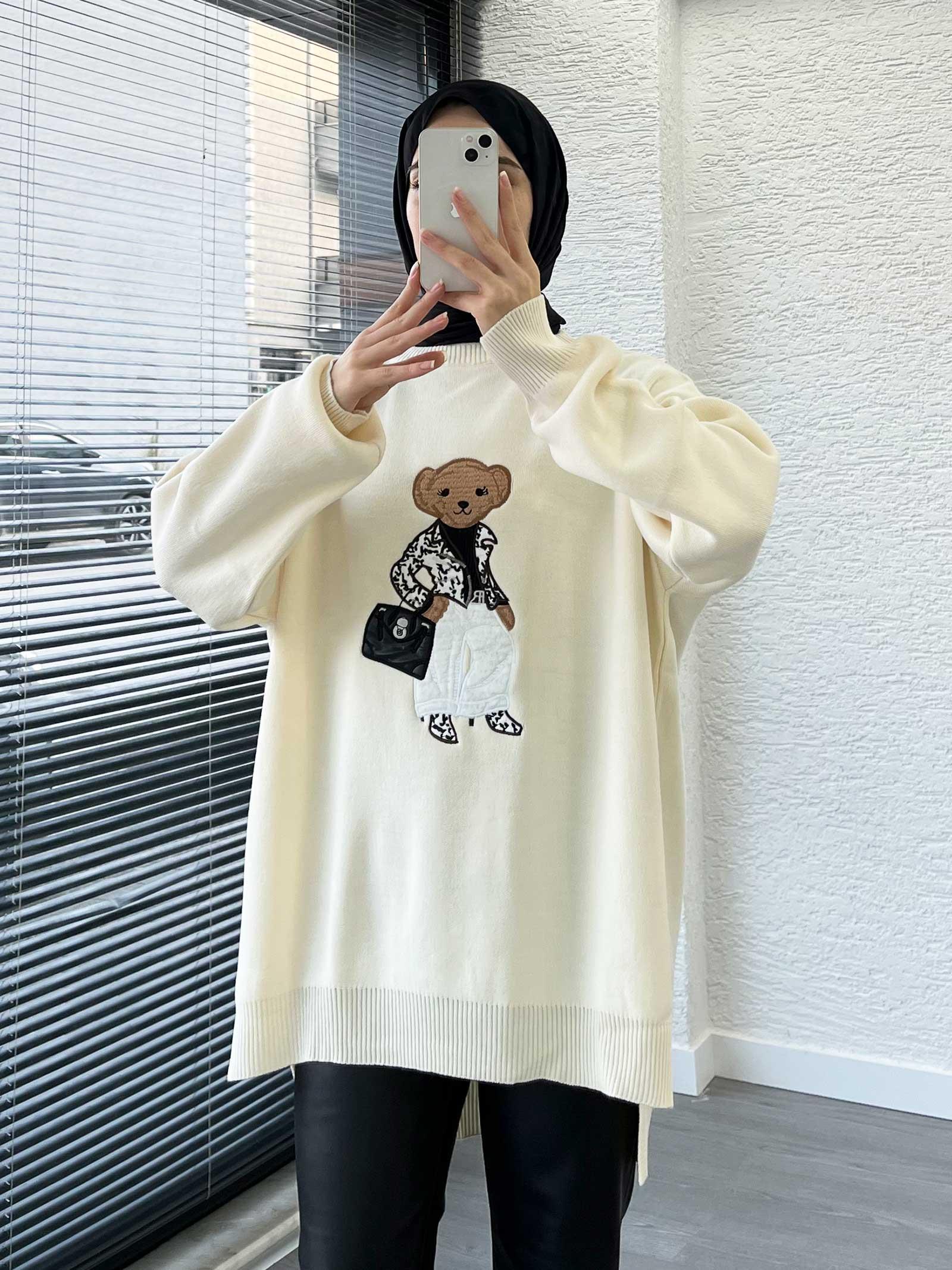 Ekru Teddy Nakışlı Oversize Kadın Kazak 