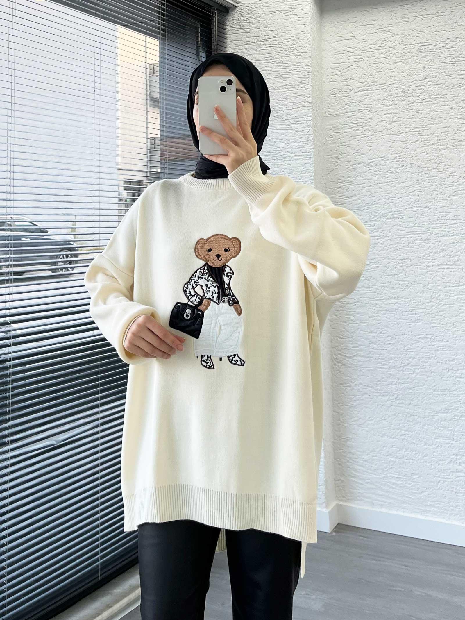Ekru Teddy Nakışlı Oversize Kadın Kazak 