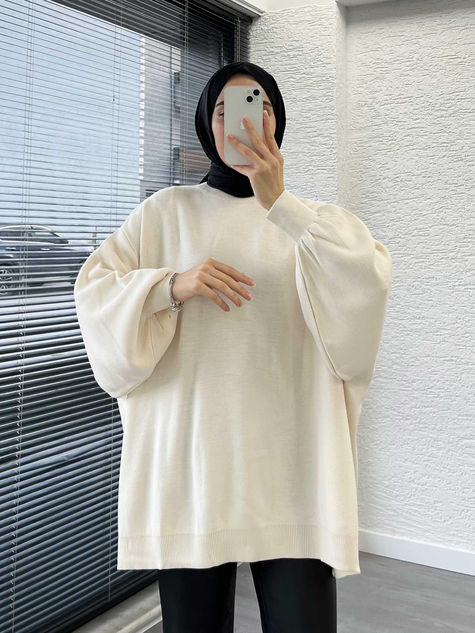 Ekru Yarasa Kollu Oversize Kadın Kazak