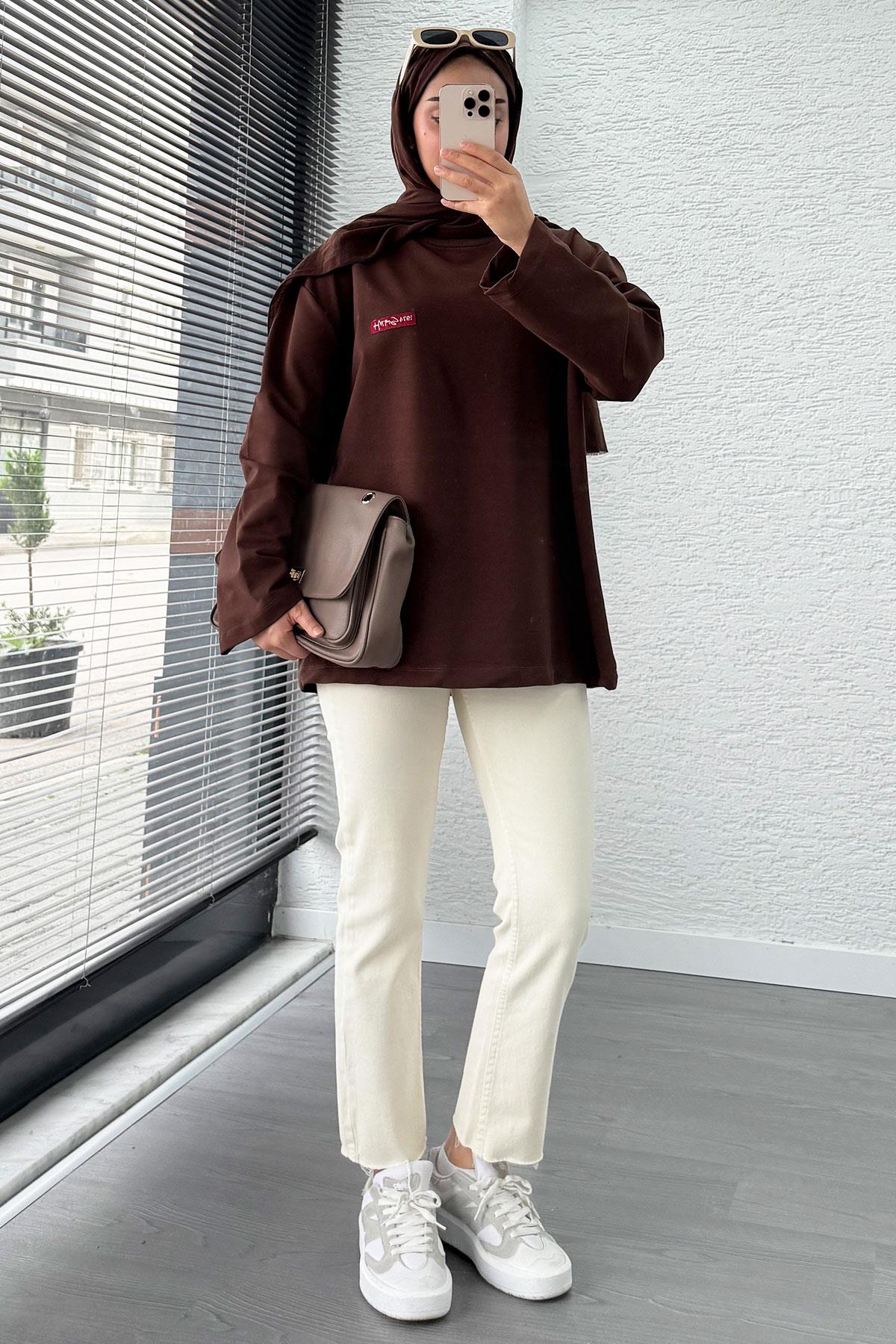 Etiket Detaylı Oversize Kadın Sweat – Kahverengi