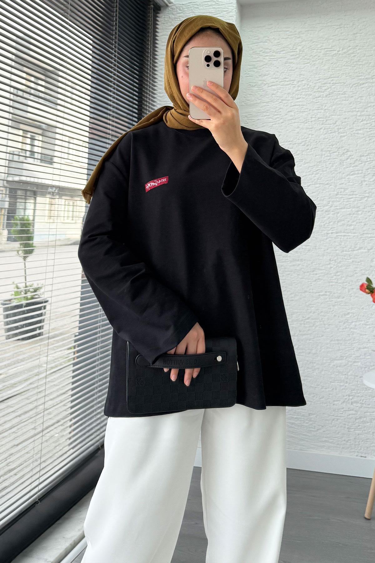 Etiket Detaylı Oversize Kadın Sweat – Siyah