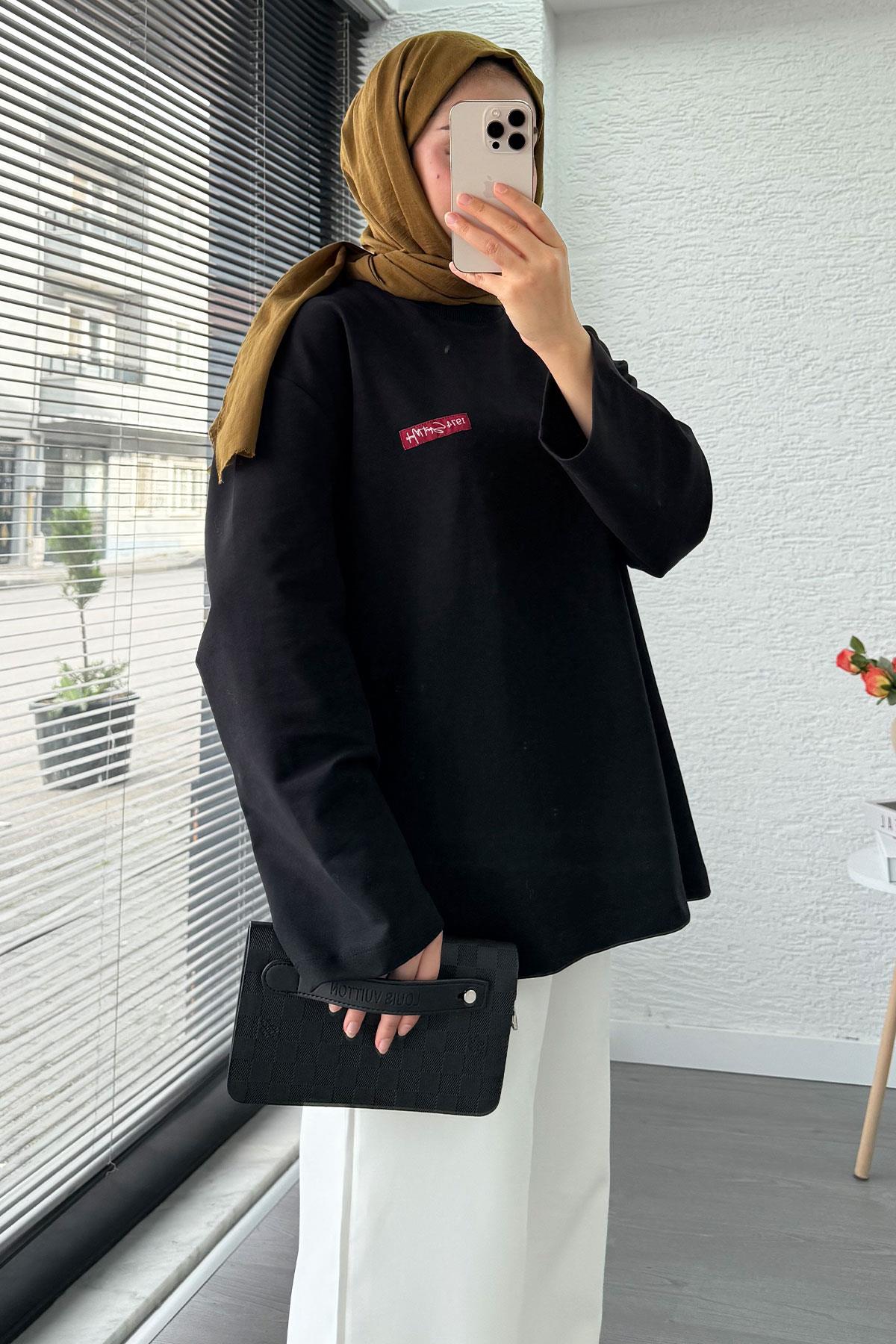 Etiket Detaylı Oversize Kadın Sweat – Siyah