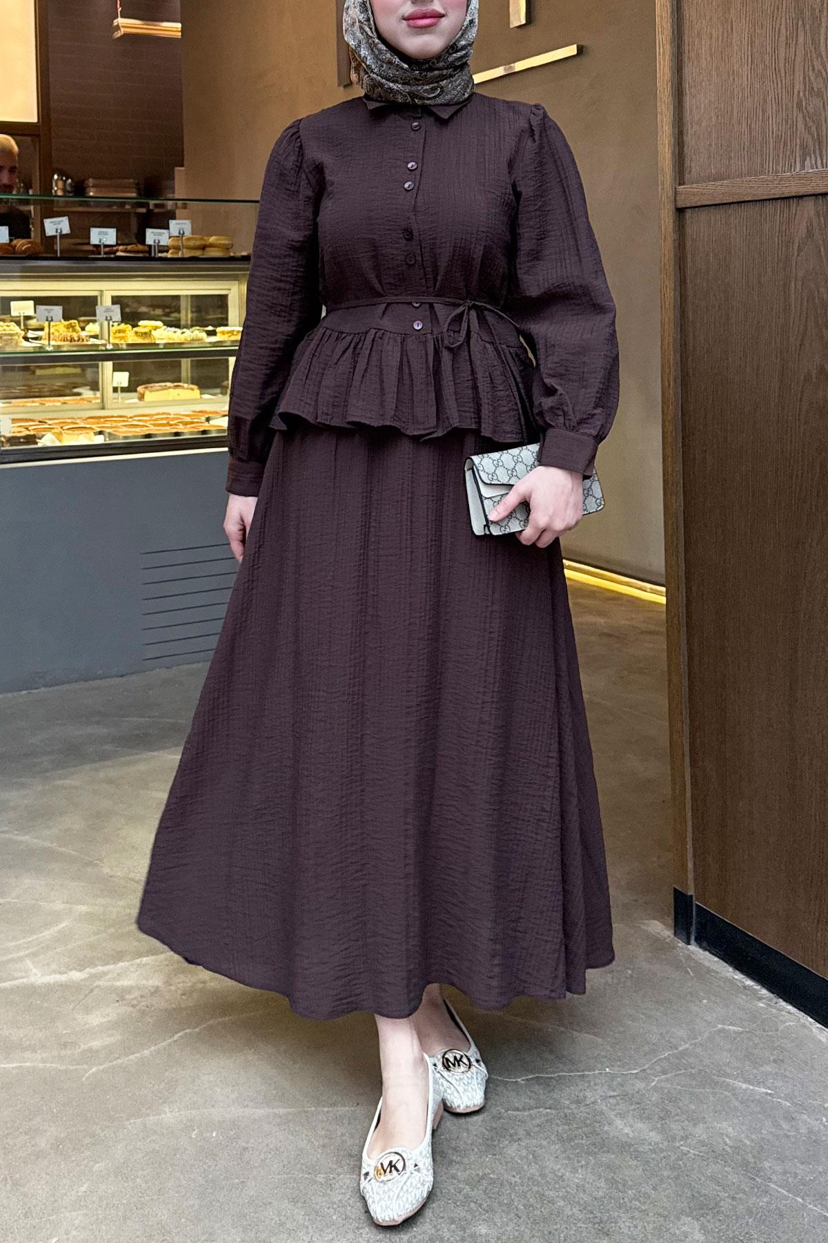 Fırfır Detaylı Gömlekli Gofre Etekli İkili Takım - Kahverengi