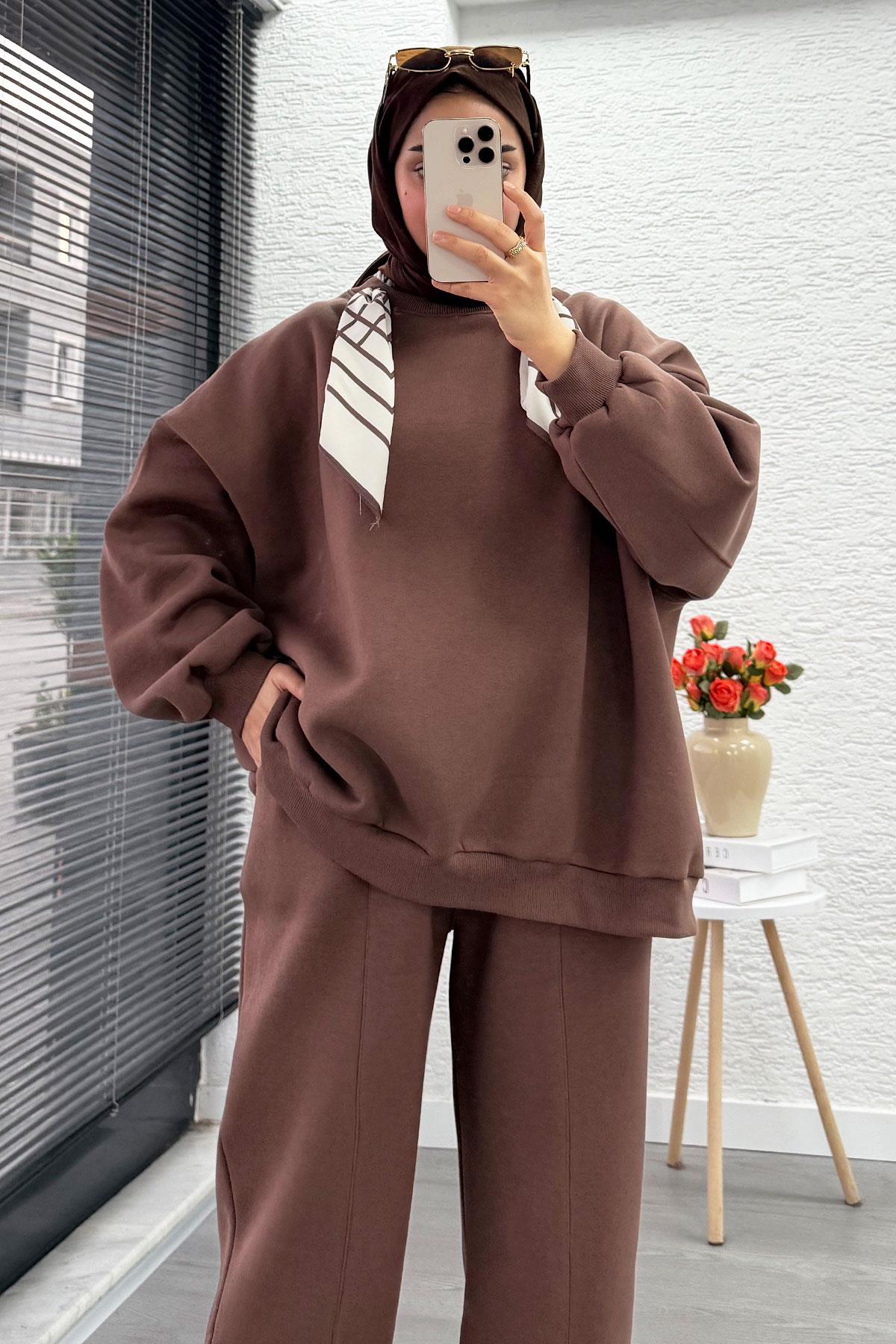 Fular Detaylı Oversize Üç İplik Jardaolu Sweat Takım – Sütlü Kahve