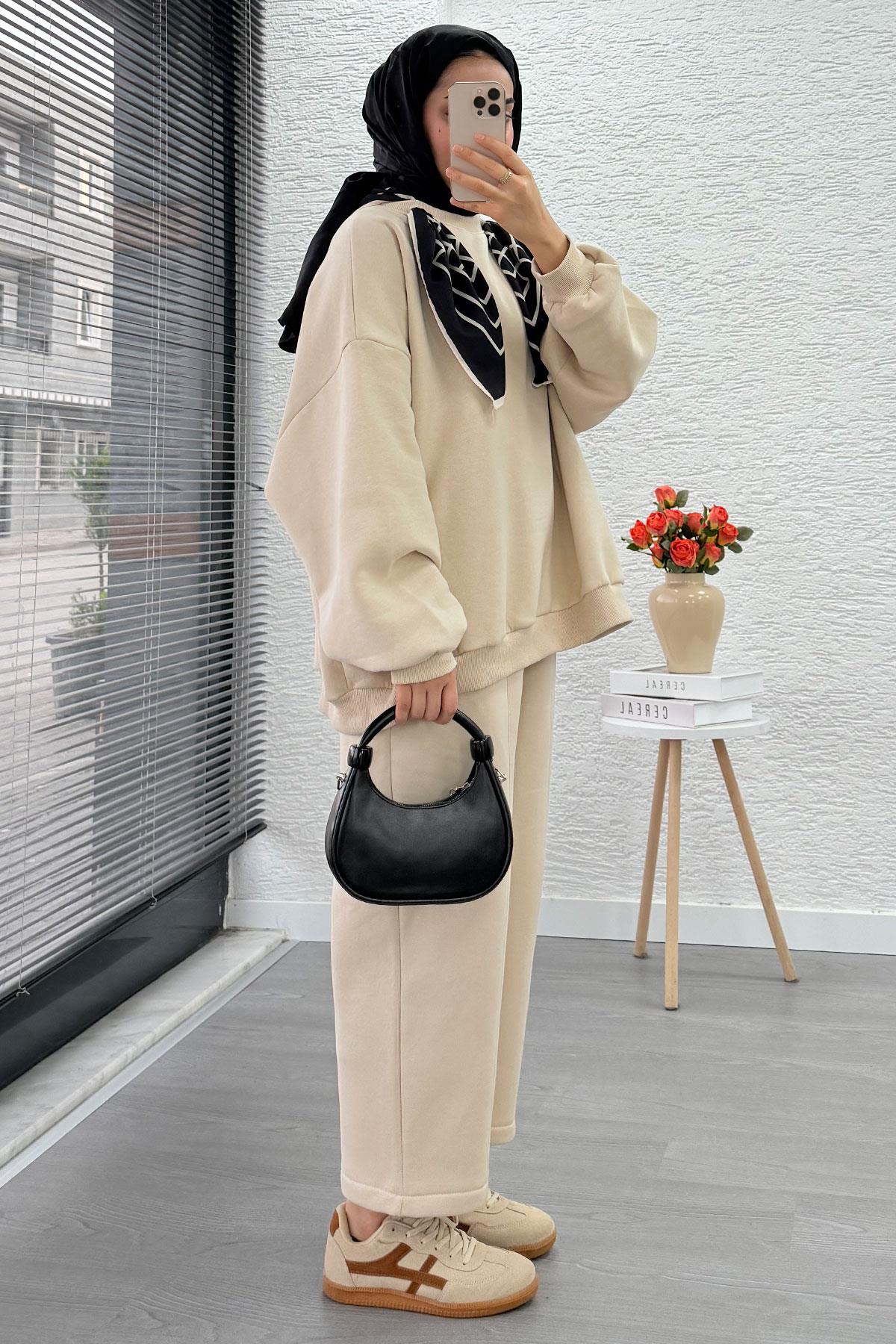 Fular Detaylı Oversize Üç İplik Jardaolu Sweat Takım – Krem