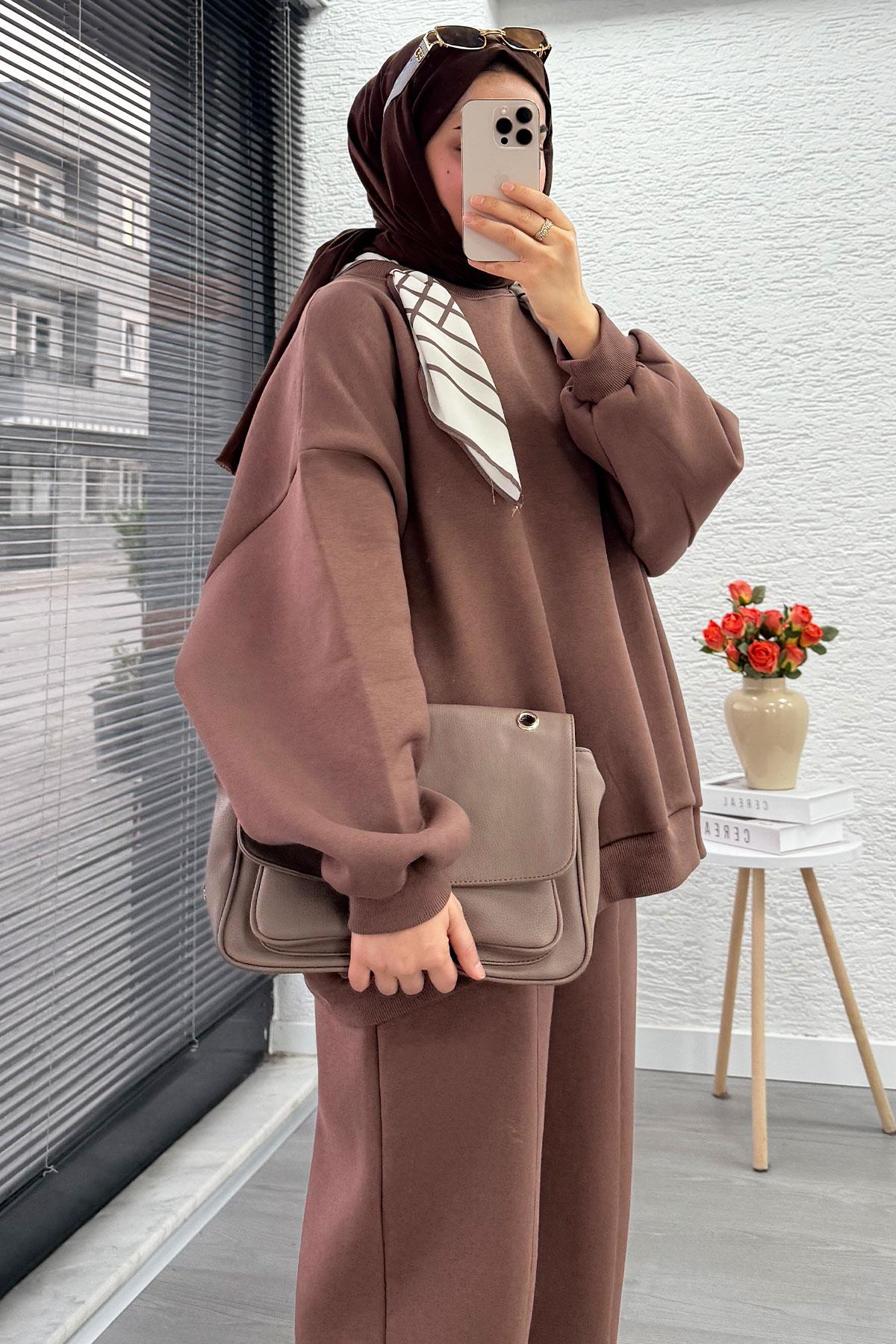 Fular Detaylı Oversize Üç İplik Jardaolu Sweat Takım – Sütlü Kahve