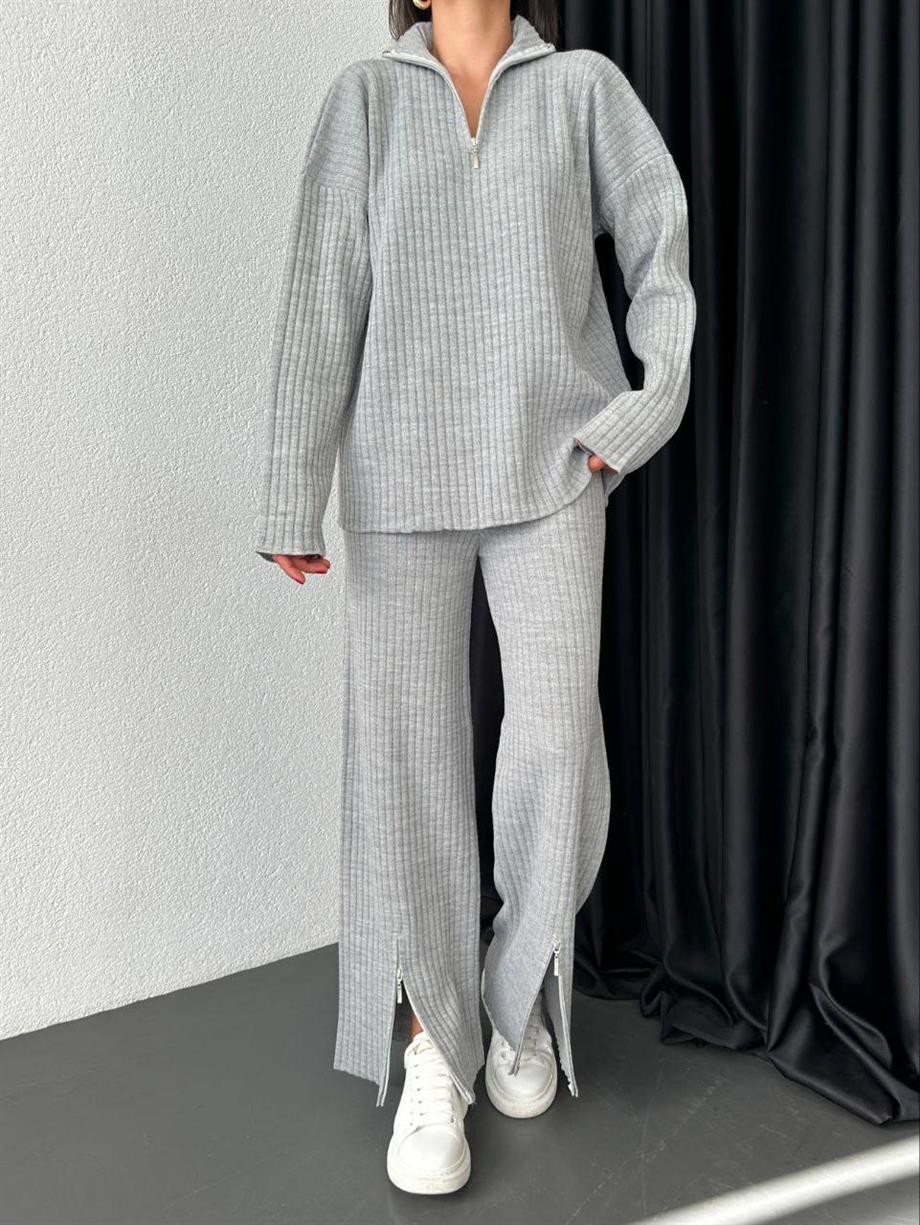 Gri Azra Triko Takım 