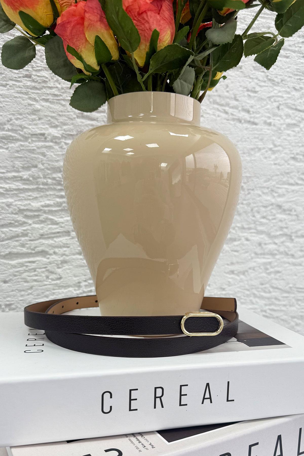 İnce Oval Tokalı Minimal Kadın Deri Kemer – Kahverengi