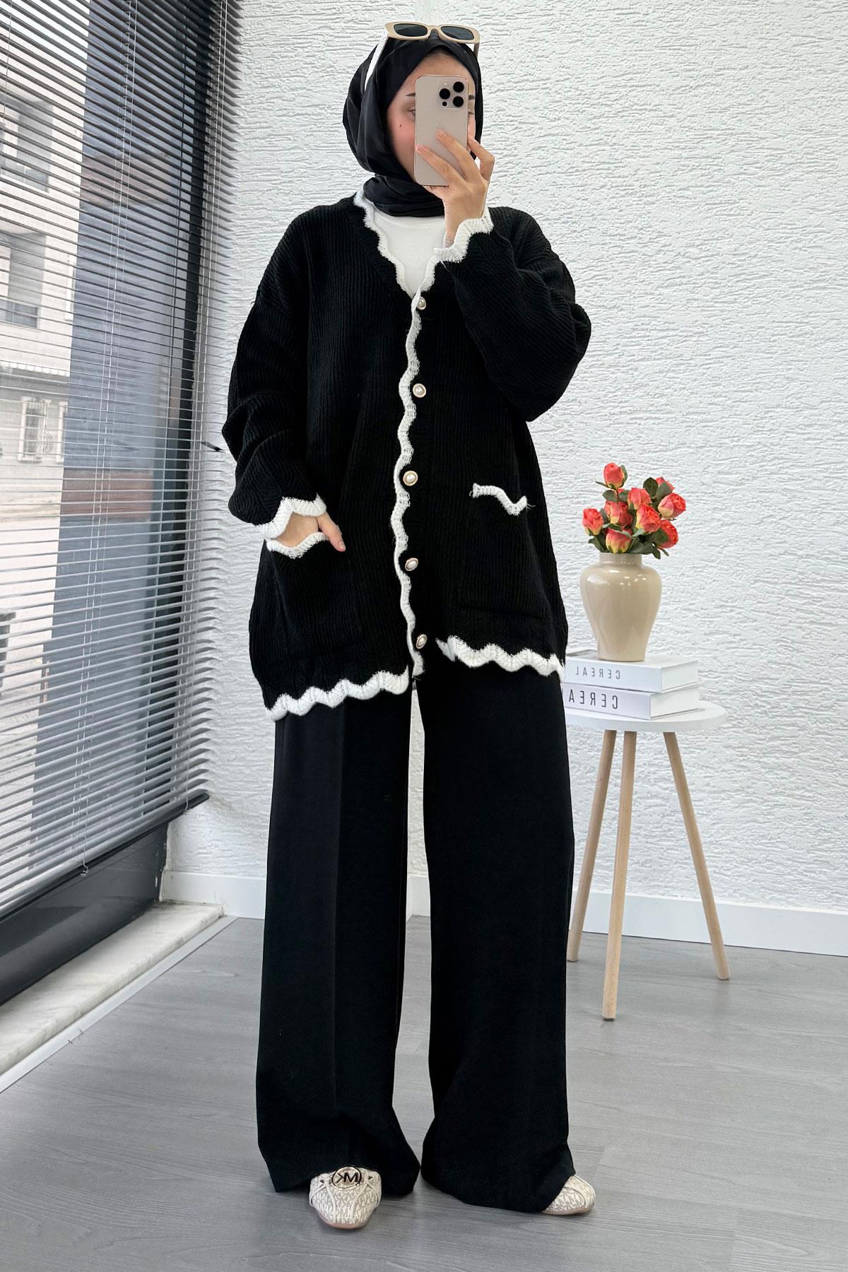 İnci Düğmeli Oversize Triko Hırka – Siyah