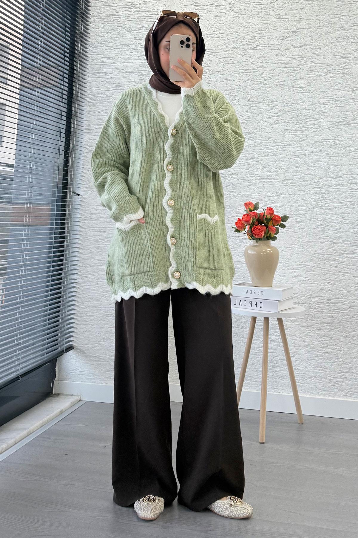 İnci Düğmeli Oversize Triko Hırka – Yeşil