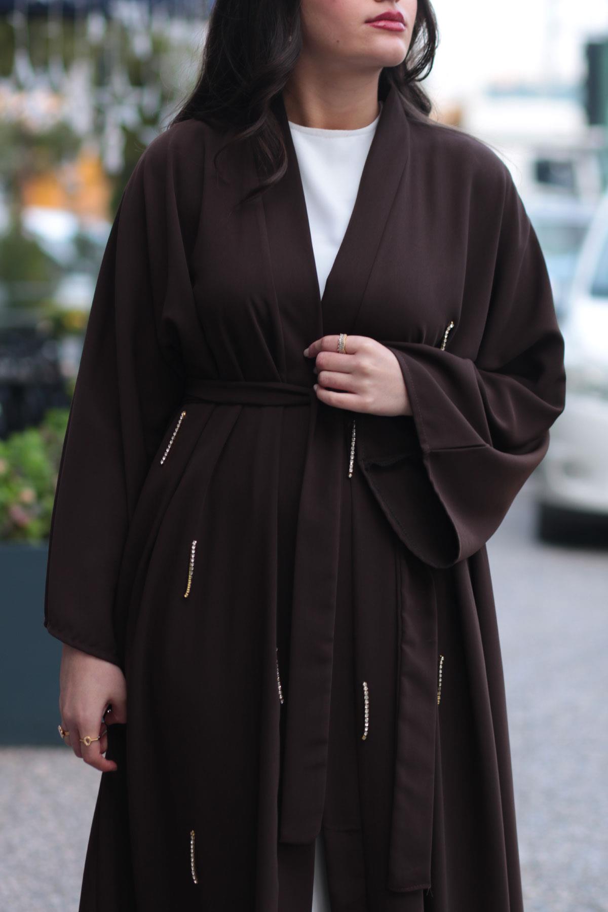 Kahverengi Taşlı Abaya 