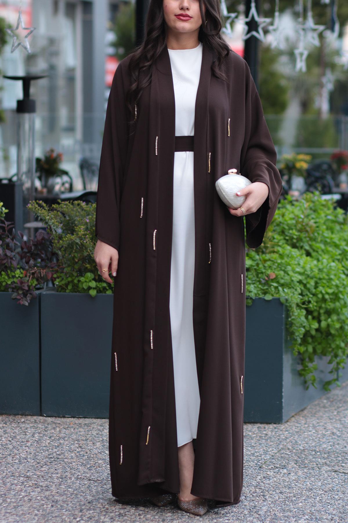 Kahverengi Taşlı Abaya 