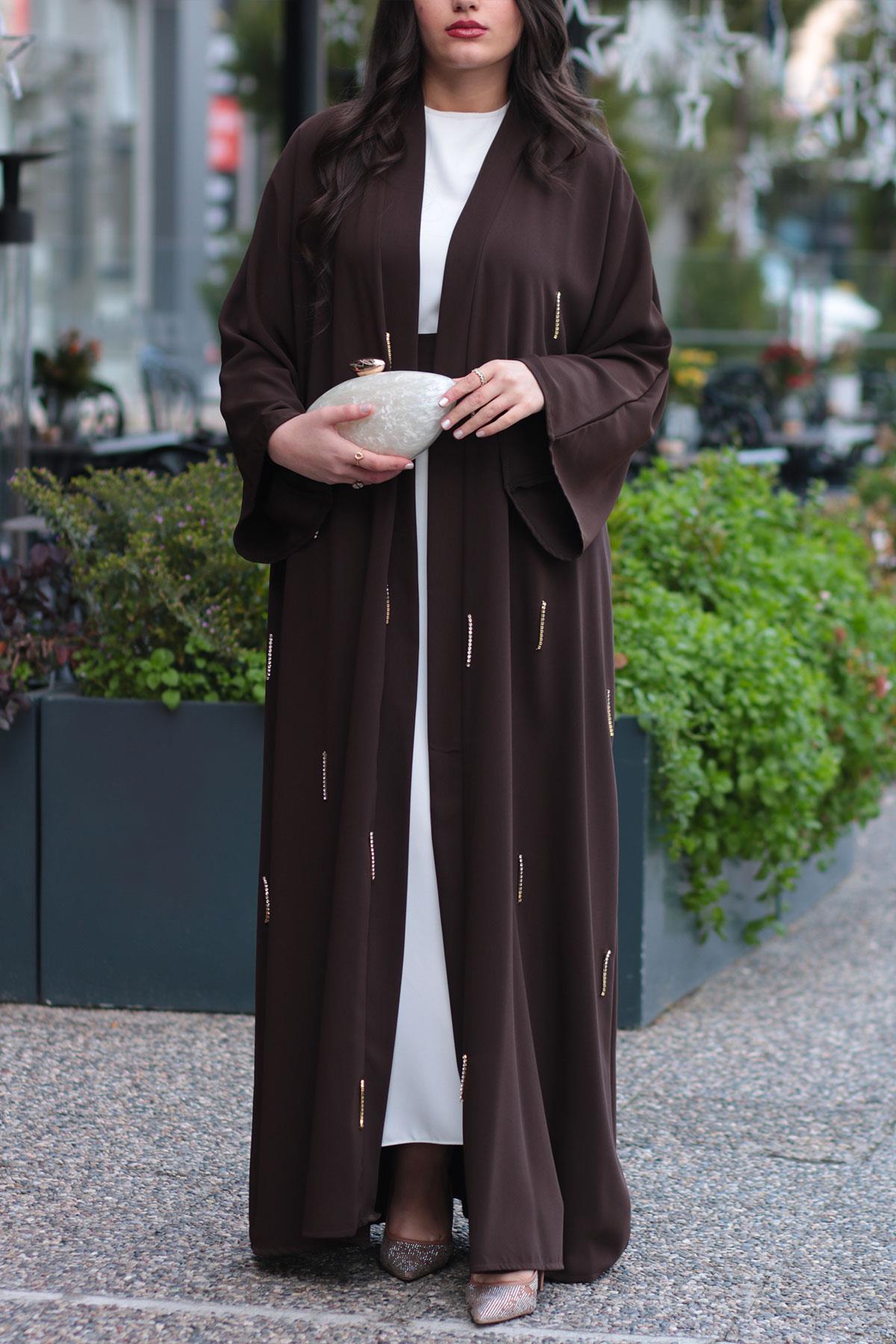 Kahverengi Taşlı Abaya 