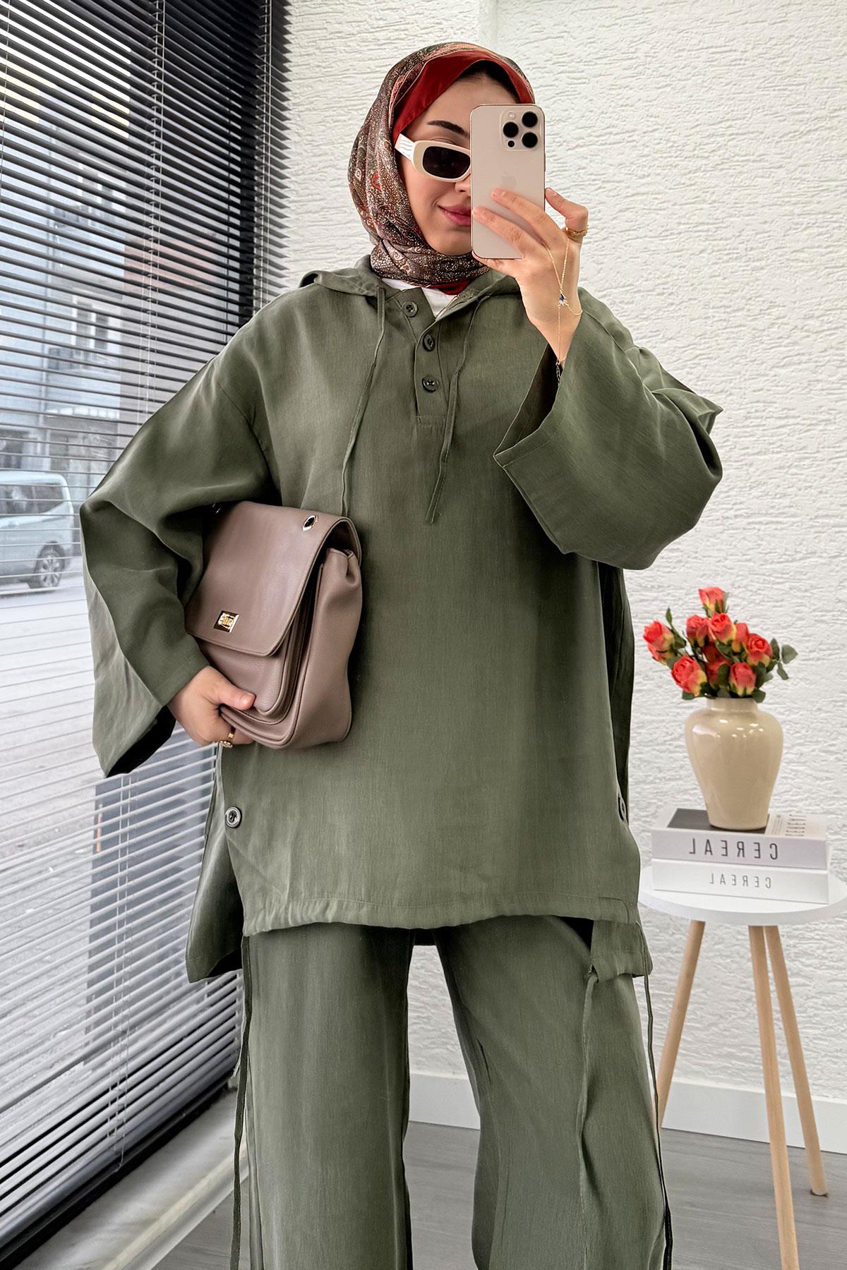 Kapüşonlu Düğme Detaylı Kadın İkili Takım -Haki