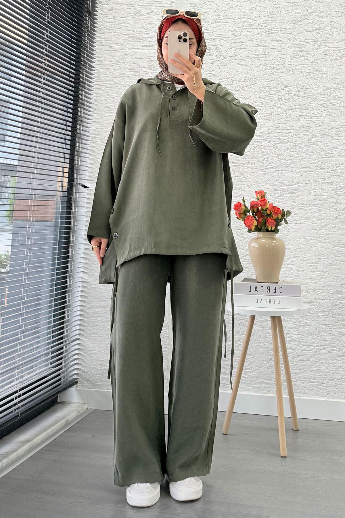 Kapüşonlu Düğme Detaylı Kadın İkili Takım -Haki