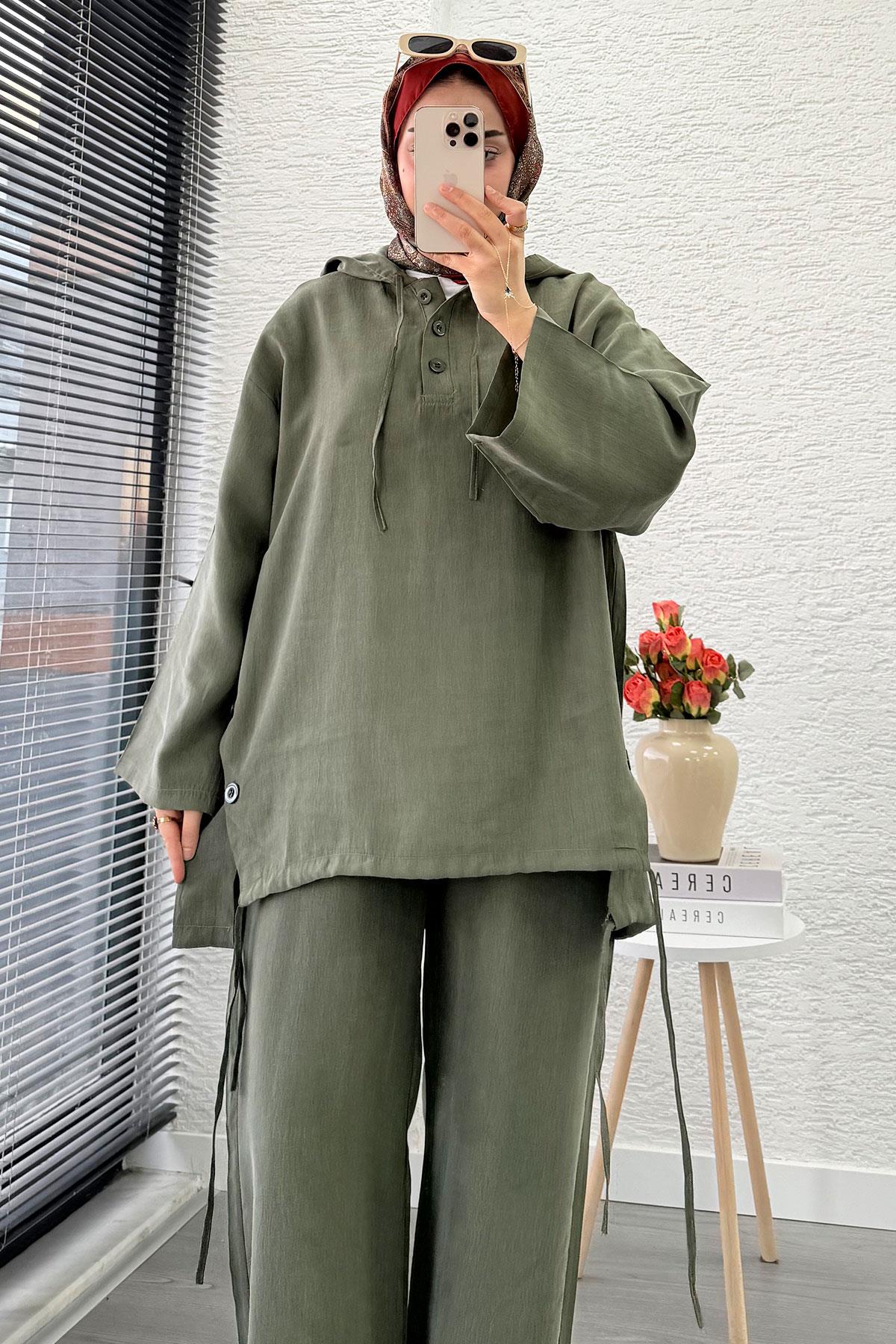 Kapüşonlu Düğme Detaylı Kadın İkili Takım -Haki