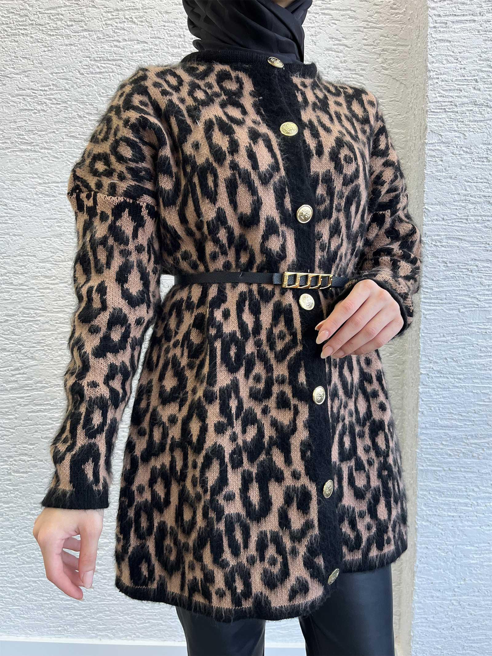 Kısa Leopar Desenli Hırka
