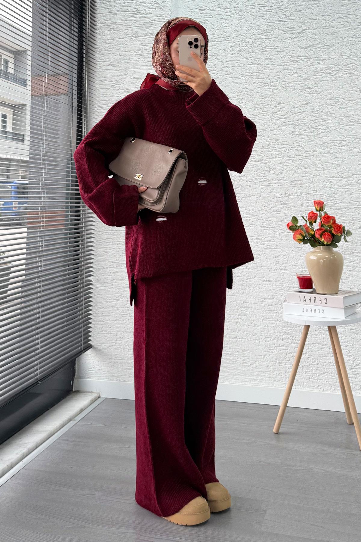 Kolu Katlı Yırtık Detaylı Tasarım Triko Takım – Bordo