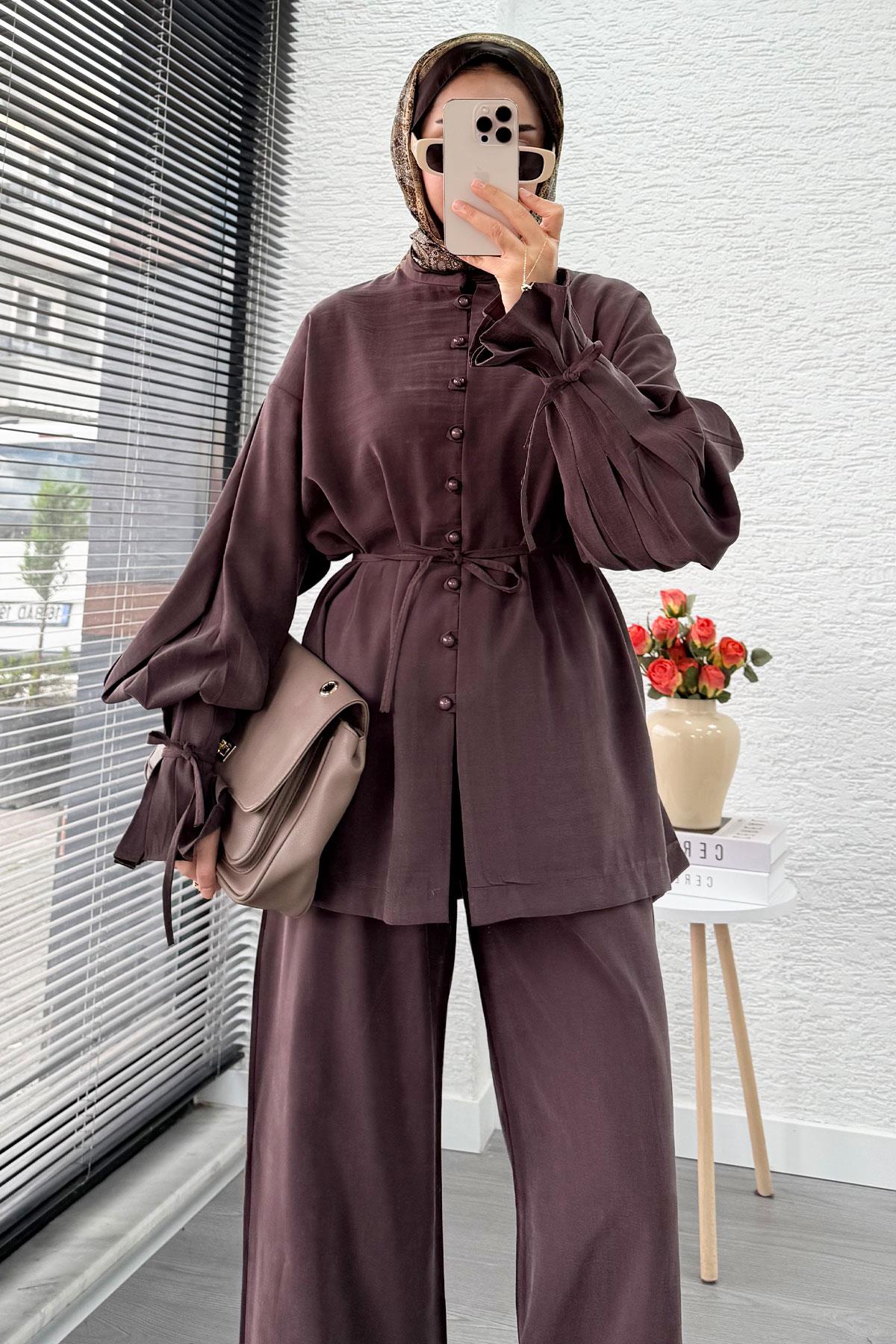 Kolu Pileli Önden Düğmeli Kadın İkili Takım - Kahverengi