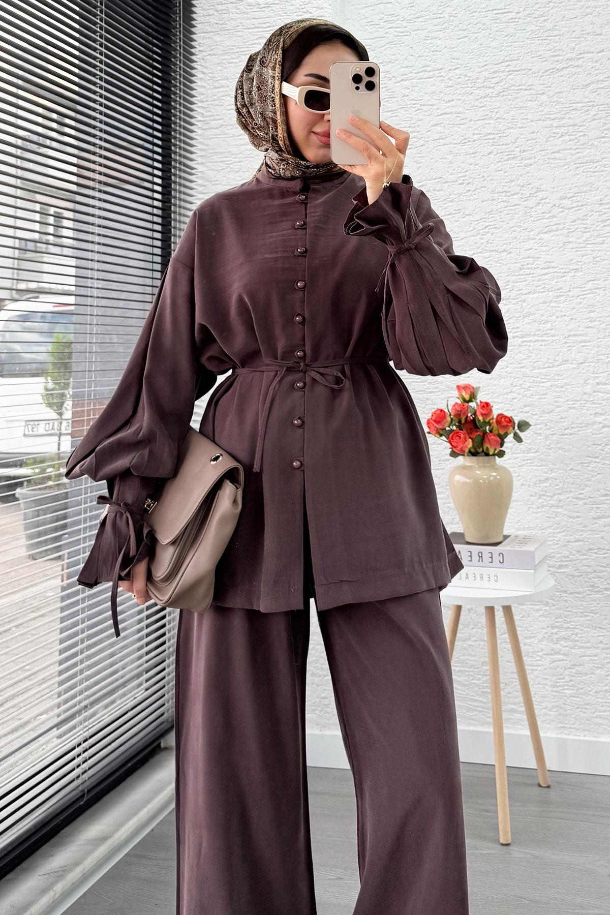 Kolu Pileli Önden Düğmeli Kadın İkili Takım - Kahverengi