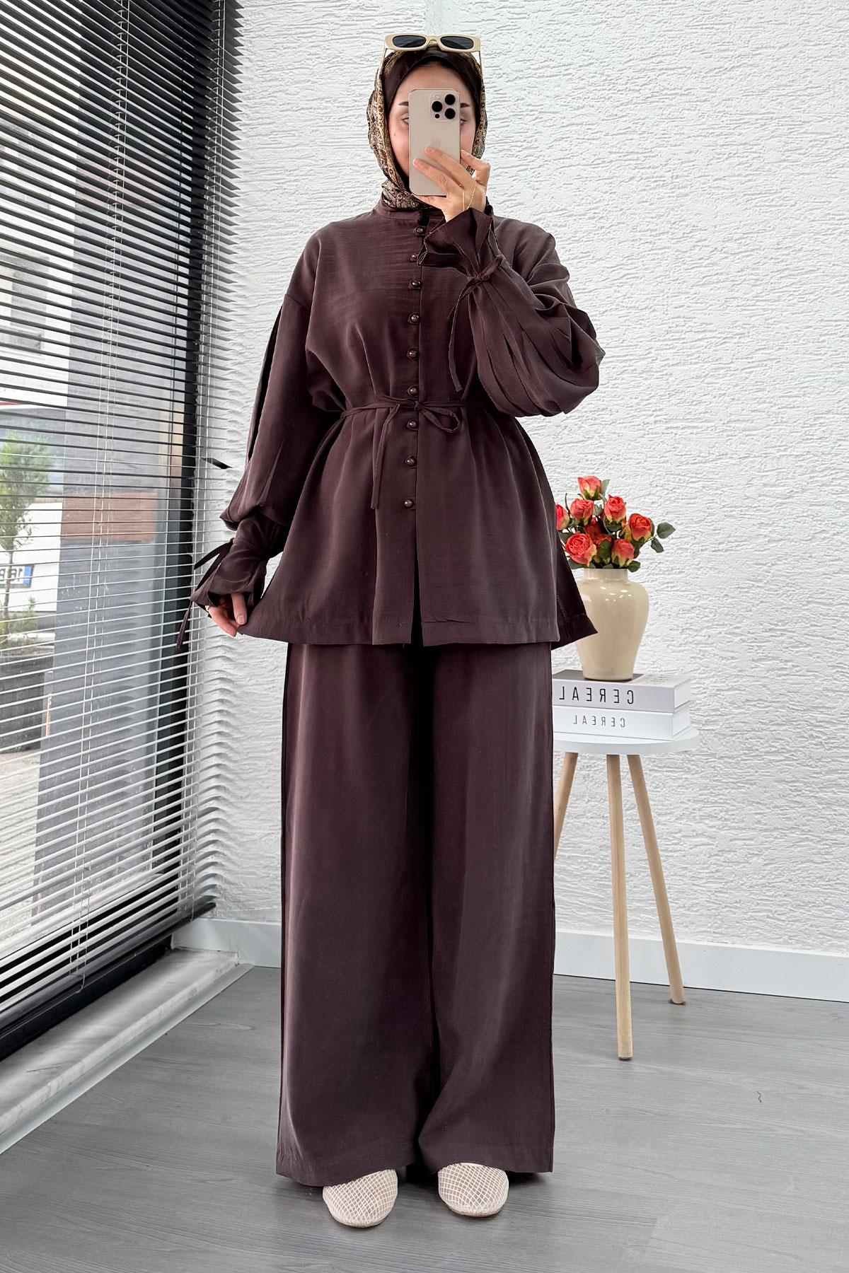 Kolu Pileli Önden Düğmeli Kadın İkili Takım - Kahverengi