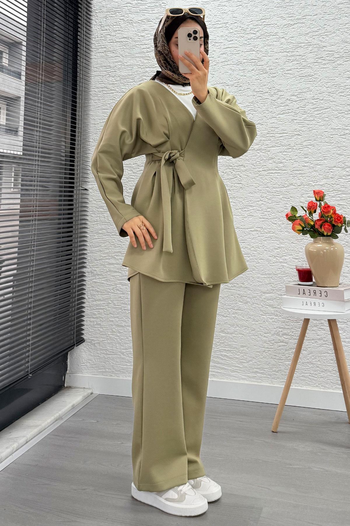 Kruvaze Yaka Pensli Tasarım Scuba Takım - Yeşil