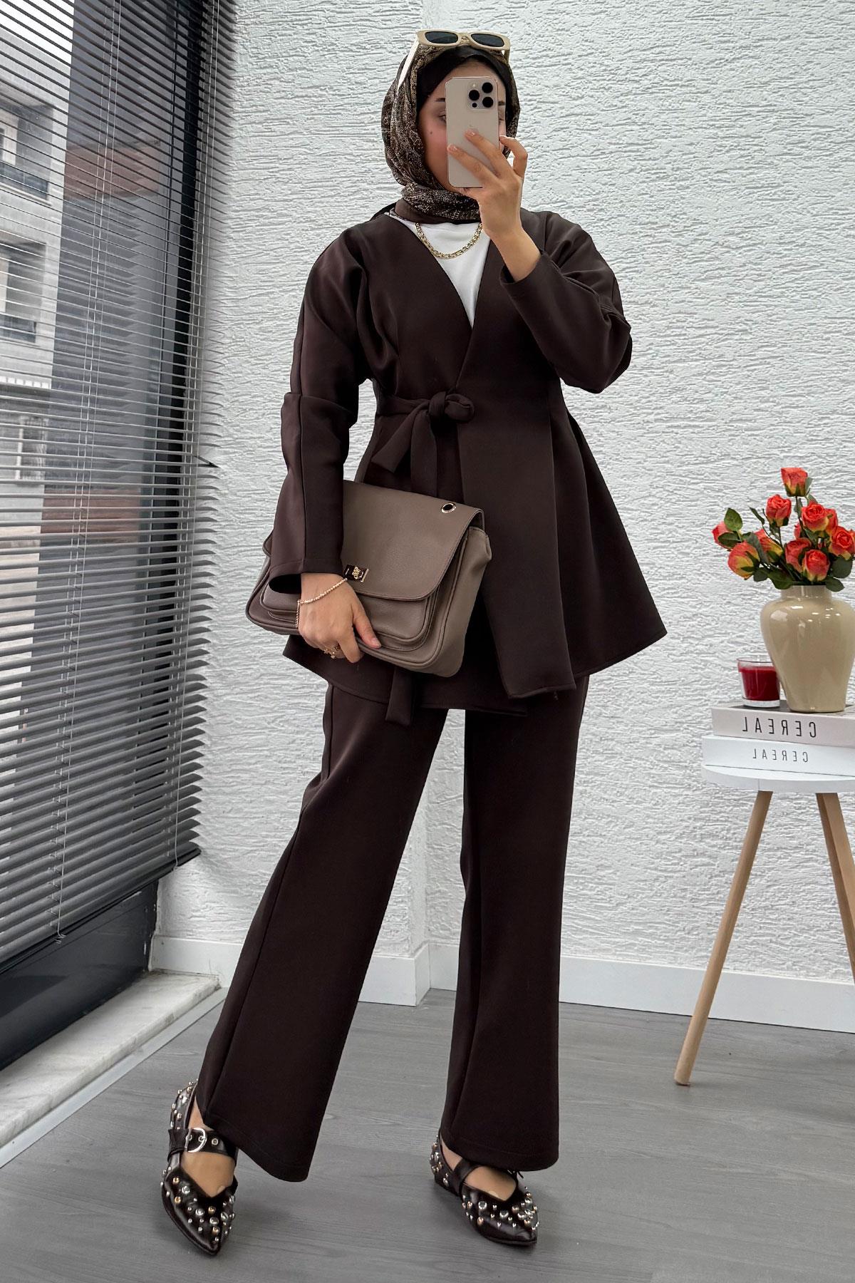 Kruvaze Yaka Pensli Tasarım Scuba Takım - Kahverengi